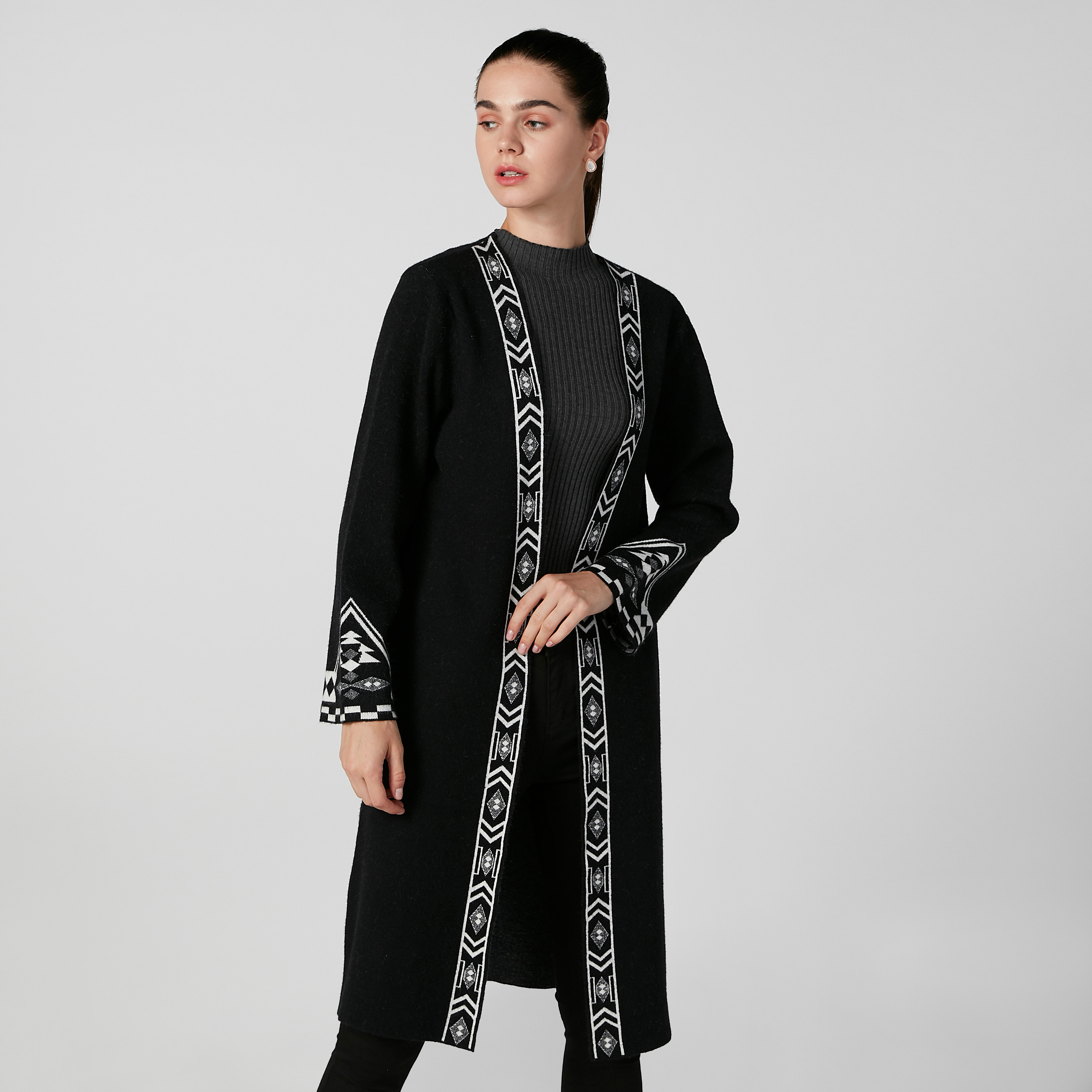 سترة بأكمام طويلة وطبعات-women-winterwear-cardigansandjumpers-cardigans-image-2