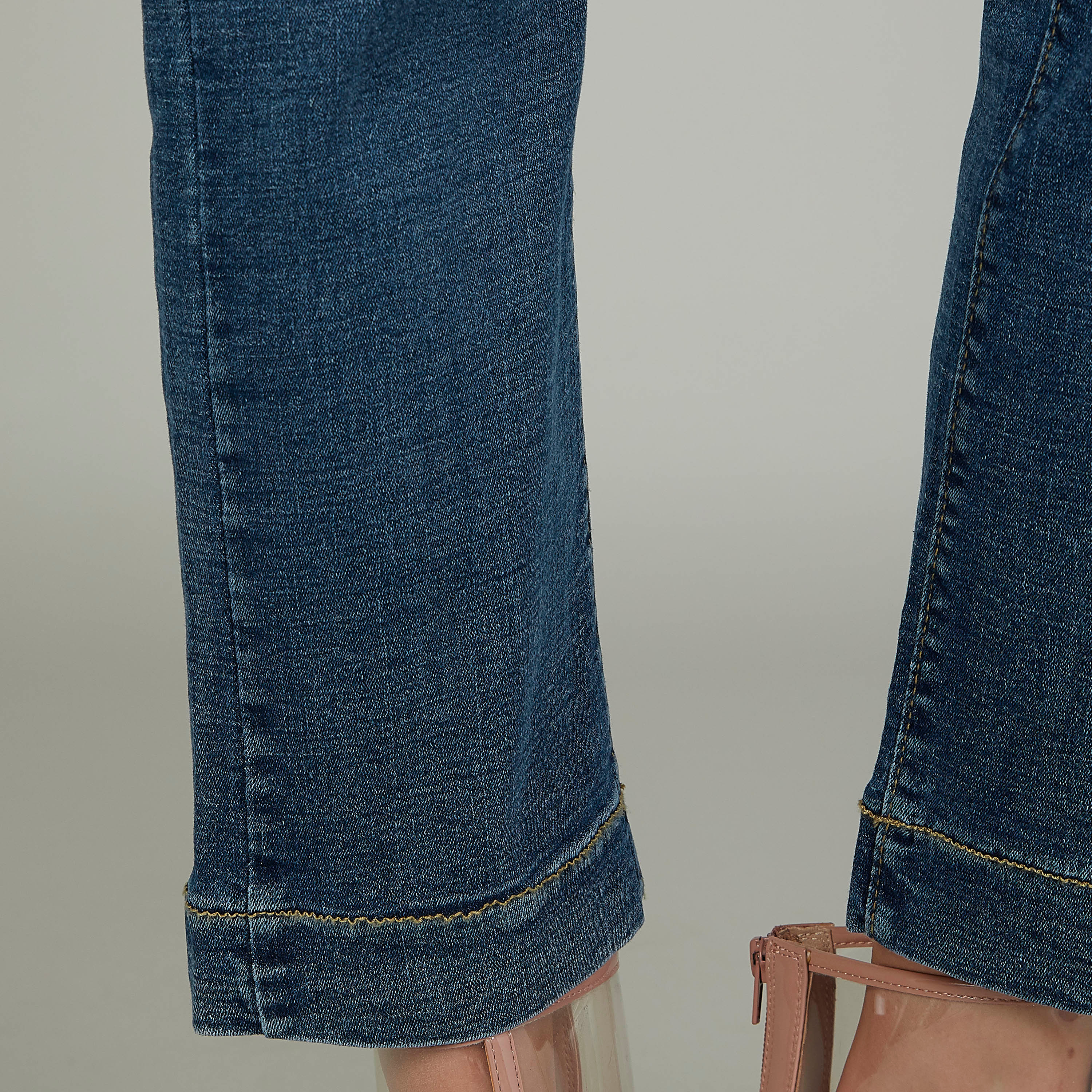 2Xtremz Plain Jeans with Belt Loops and Pocket Detail-women-clothing-bottoms-jeans-image-3