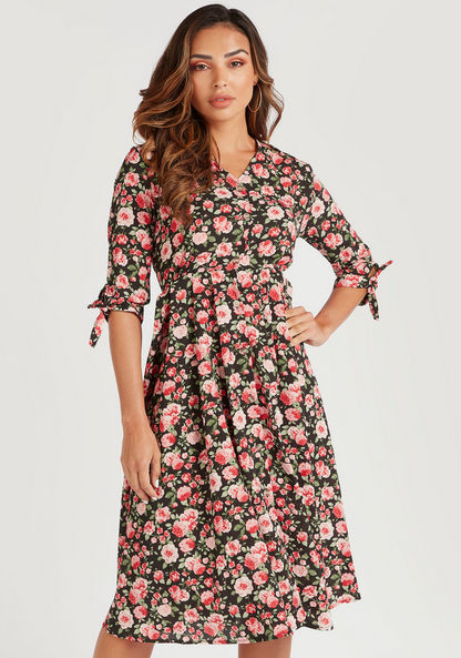 2Xtremz Floral Print Midi Dress with 3/4 Sleeves