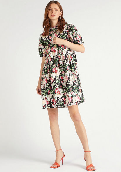 2Xtremz Floral Print A-line Mini Dress with Mandarin Collar and Puff Sleeves