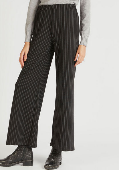 2Xtremz Striped High-Rise Woven Trousers