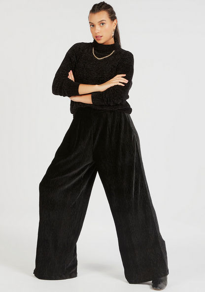 2Xtremz Textured Mid-Rise Palazzo Pants with Elasticated Waistband