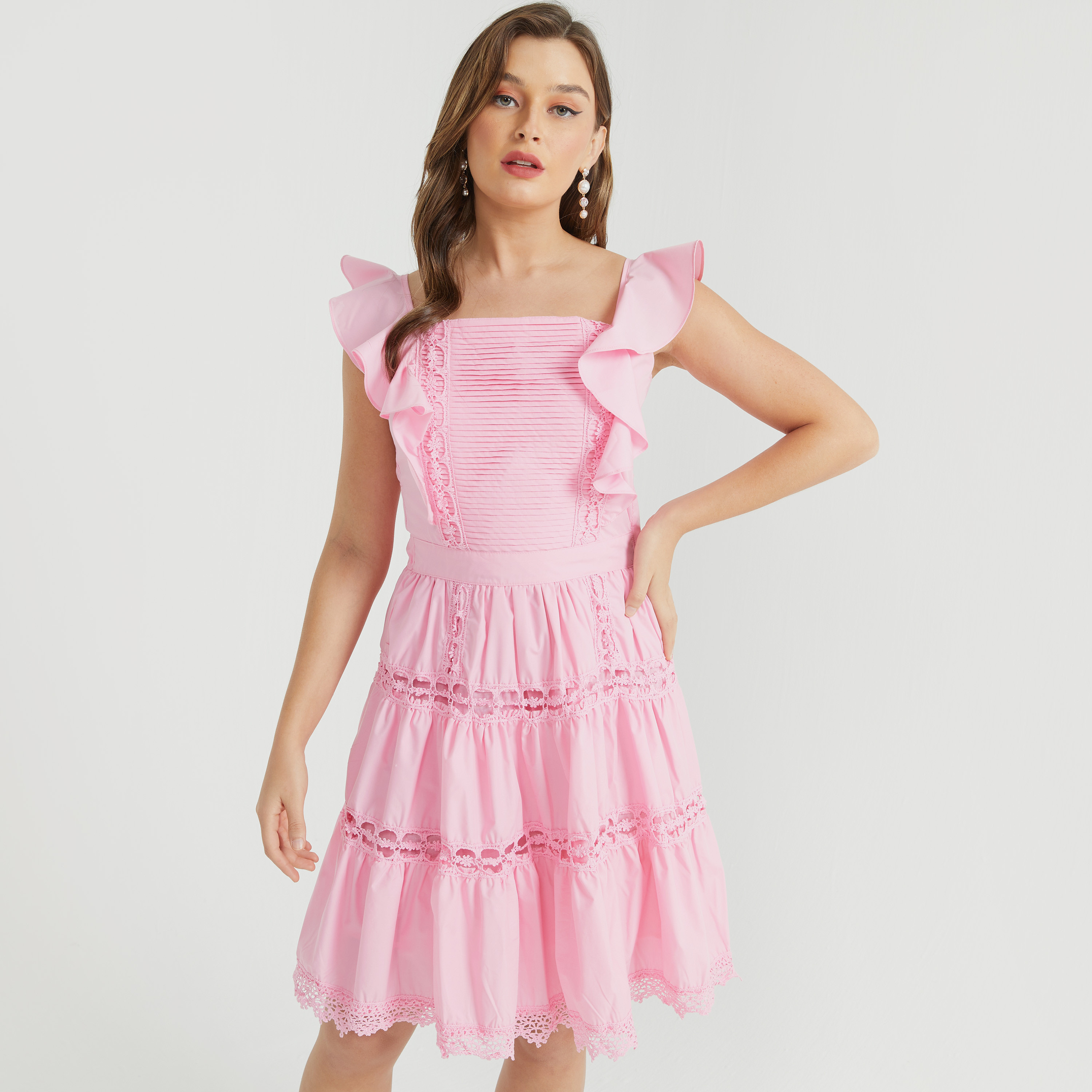 فستان قصير دانتيل متعدد الطبقات بكشكش ورباط من تو إكستريمز-women-clothing-dresses-image-17