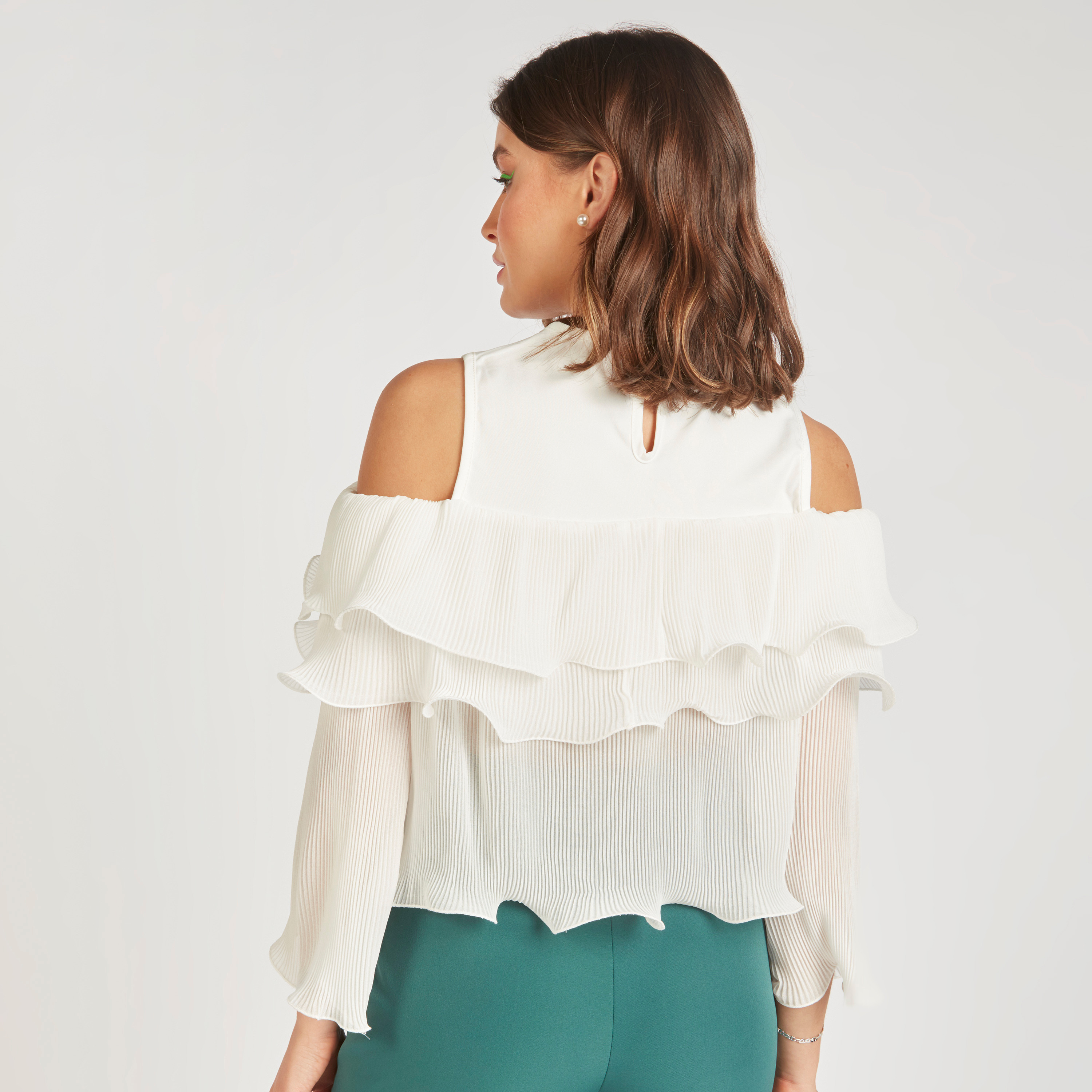 بلوزة مكشوفة الأكتاف بكشكش من توإكستريمز-women-clothing-shirtsandblouses-blouses-image-4