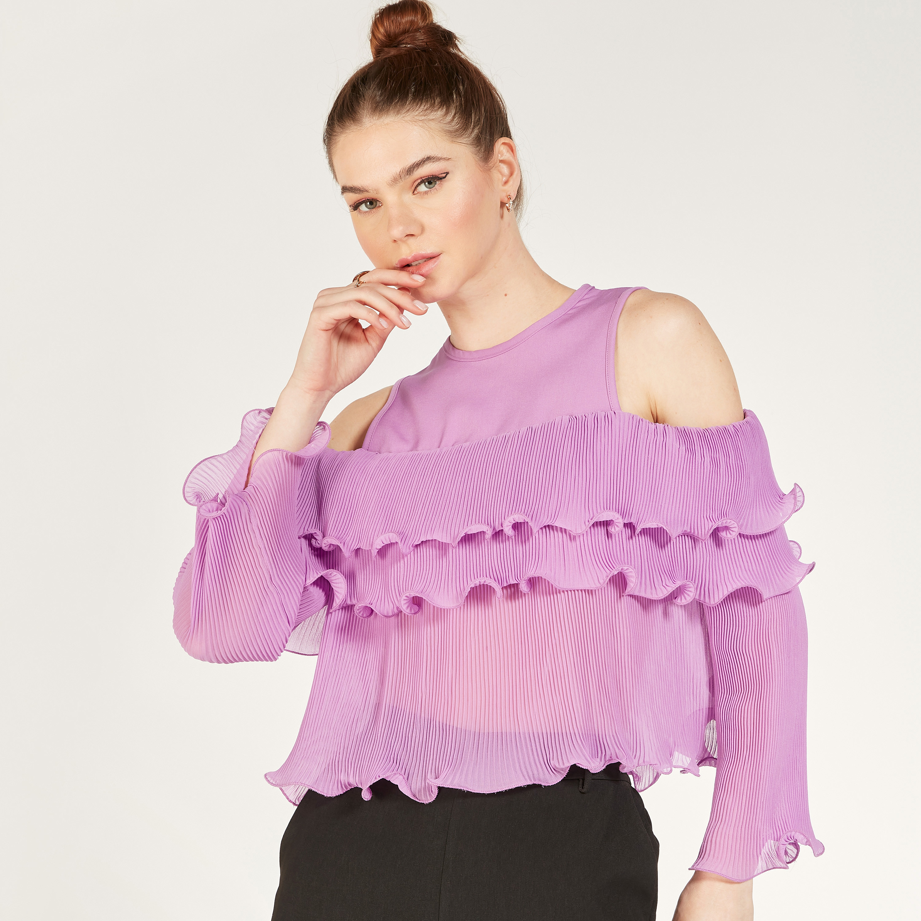بلوزة مكشوفة الأكتاف بكشكش من توإكستريمز-women-clothing-shirtsandblouses-blouses-image-9