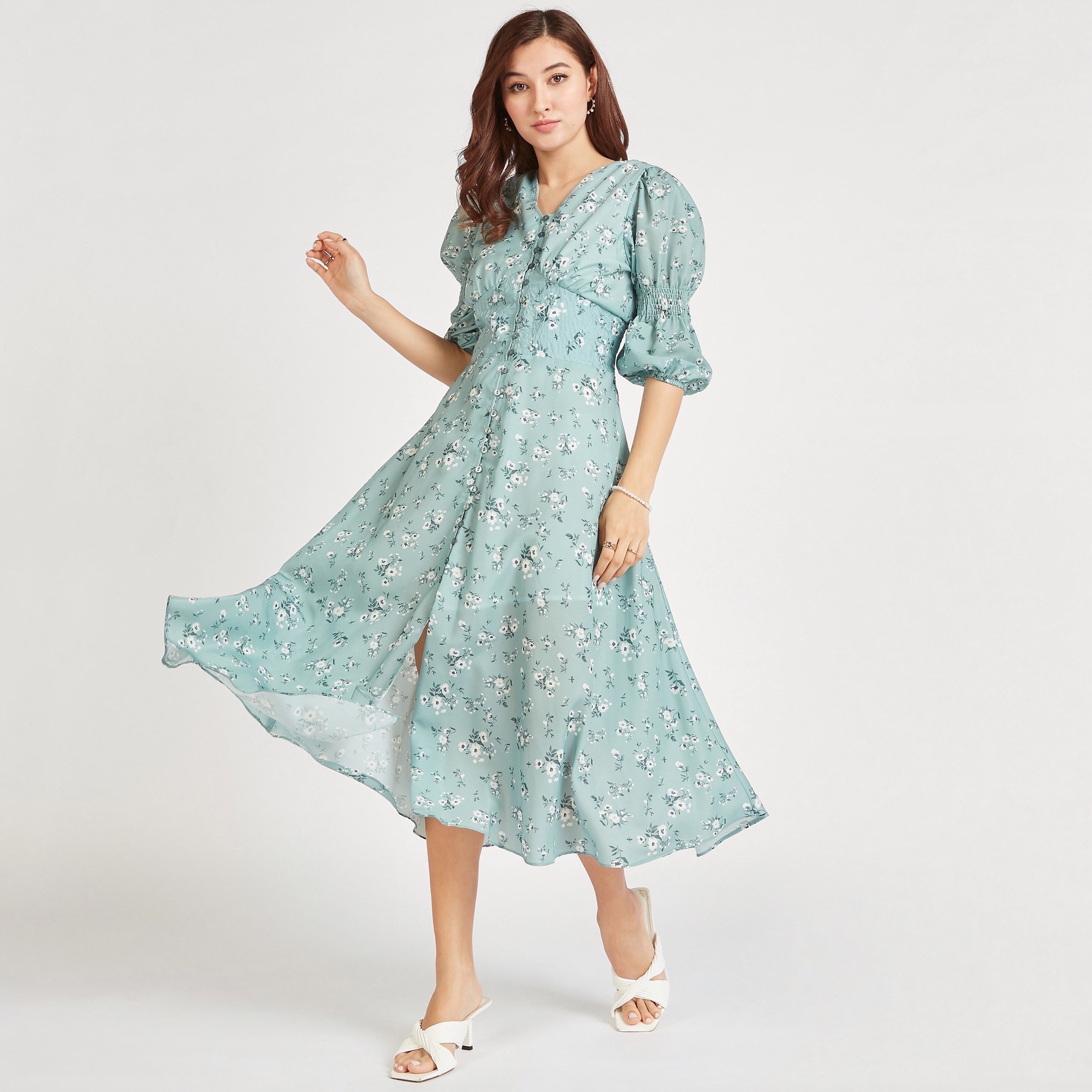 فستان ميدي متعدّد الطبقات بياقة V وأكمام 3/4 وطبعات أزهار من توإكستريمز-women-clothing-dresses-image-1