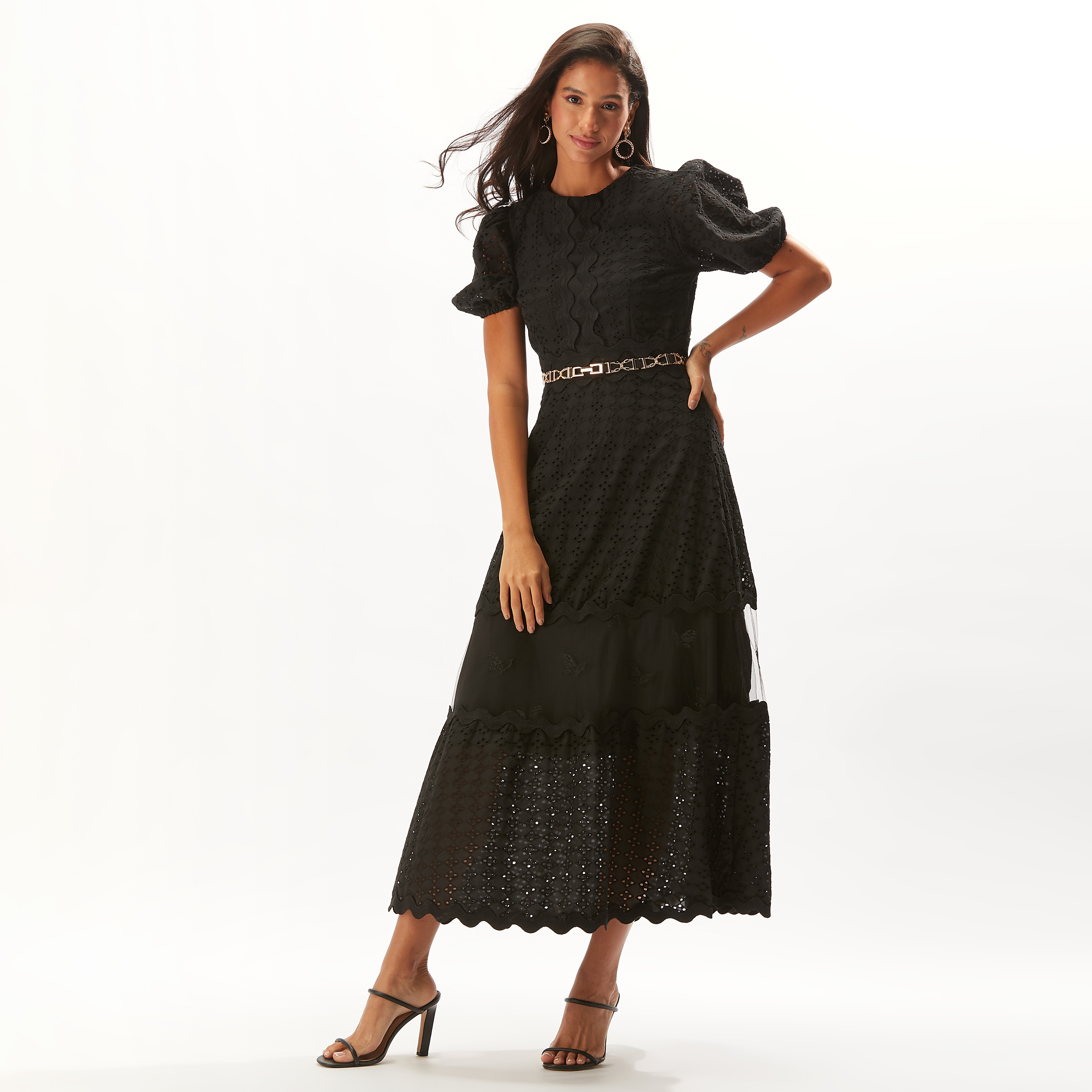 فستان طويل شيفلي بارز الملمس متعدد الطبقات بخصر مرن من توإكستريمز-women-clothing-dresses-image-1