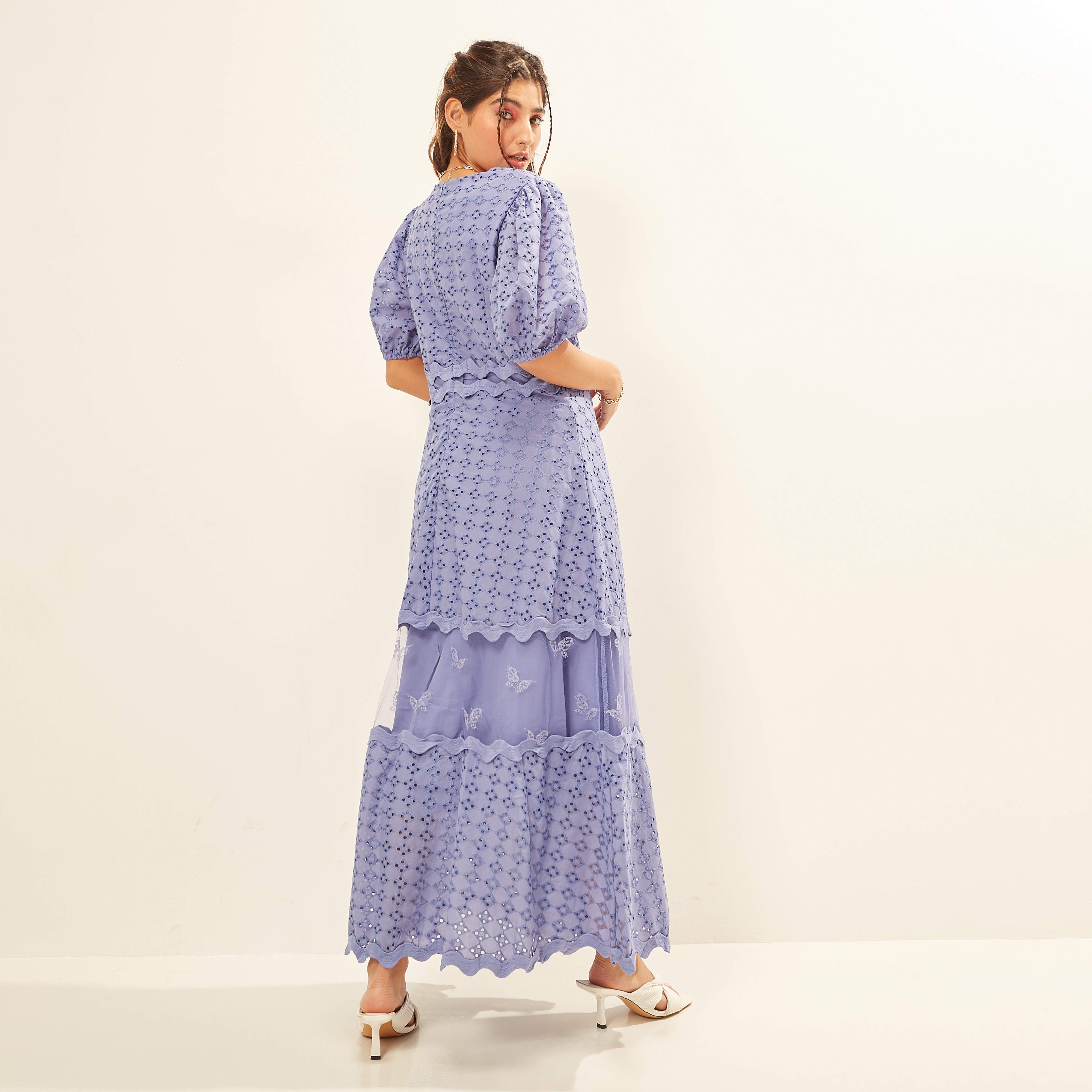 فستان طويل شيفلي بارز الملمس متعدد الطبقات بخصر مرن من توإكستريمز-women-clothing-dresses-image-10