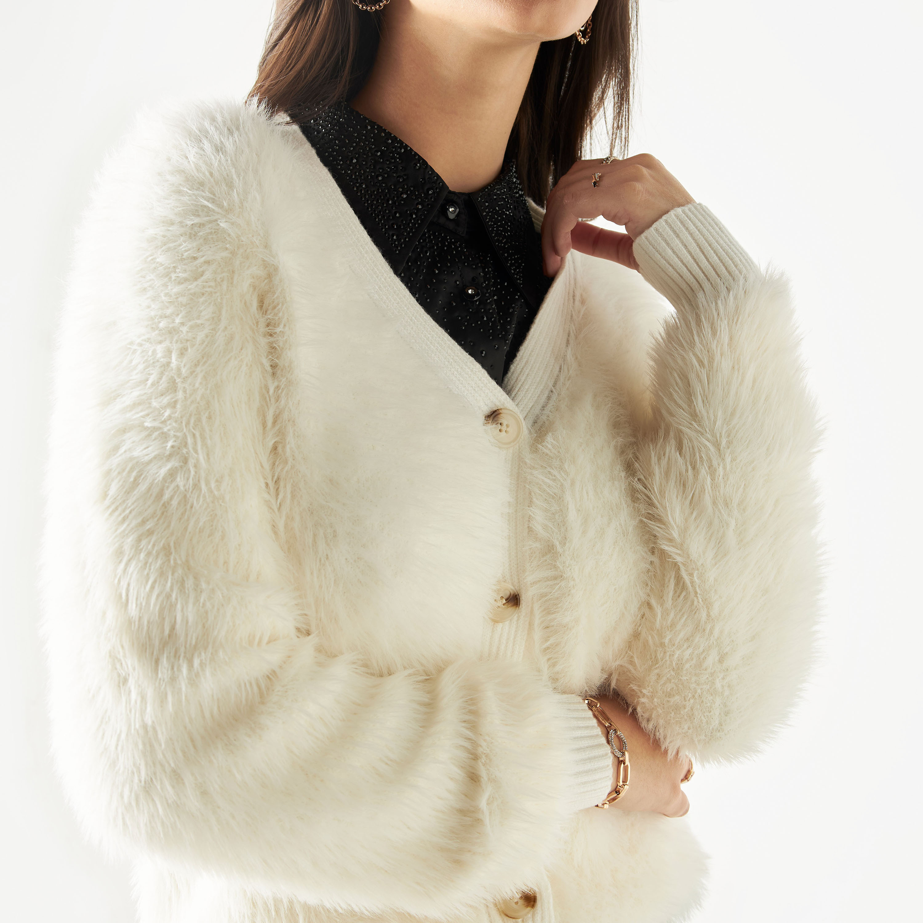 Long white fluffy cardigan best sale