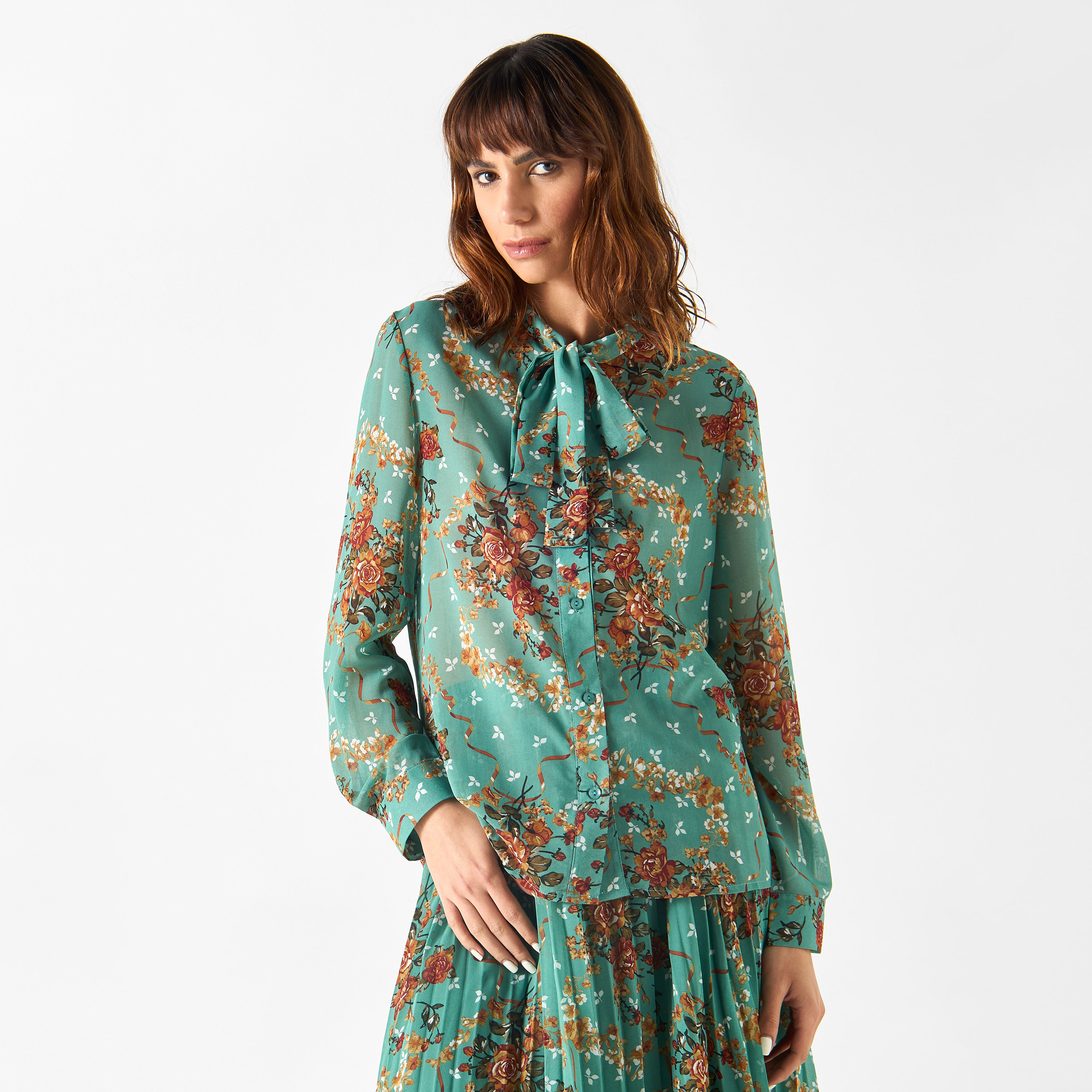 بلوزة بأكمام طويلة وفيونكة وطبعات زهرية تو إكستريمز-women-clothing-shirtsandblouses-blouses-image-11