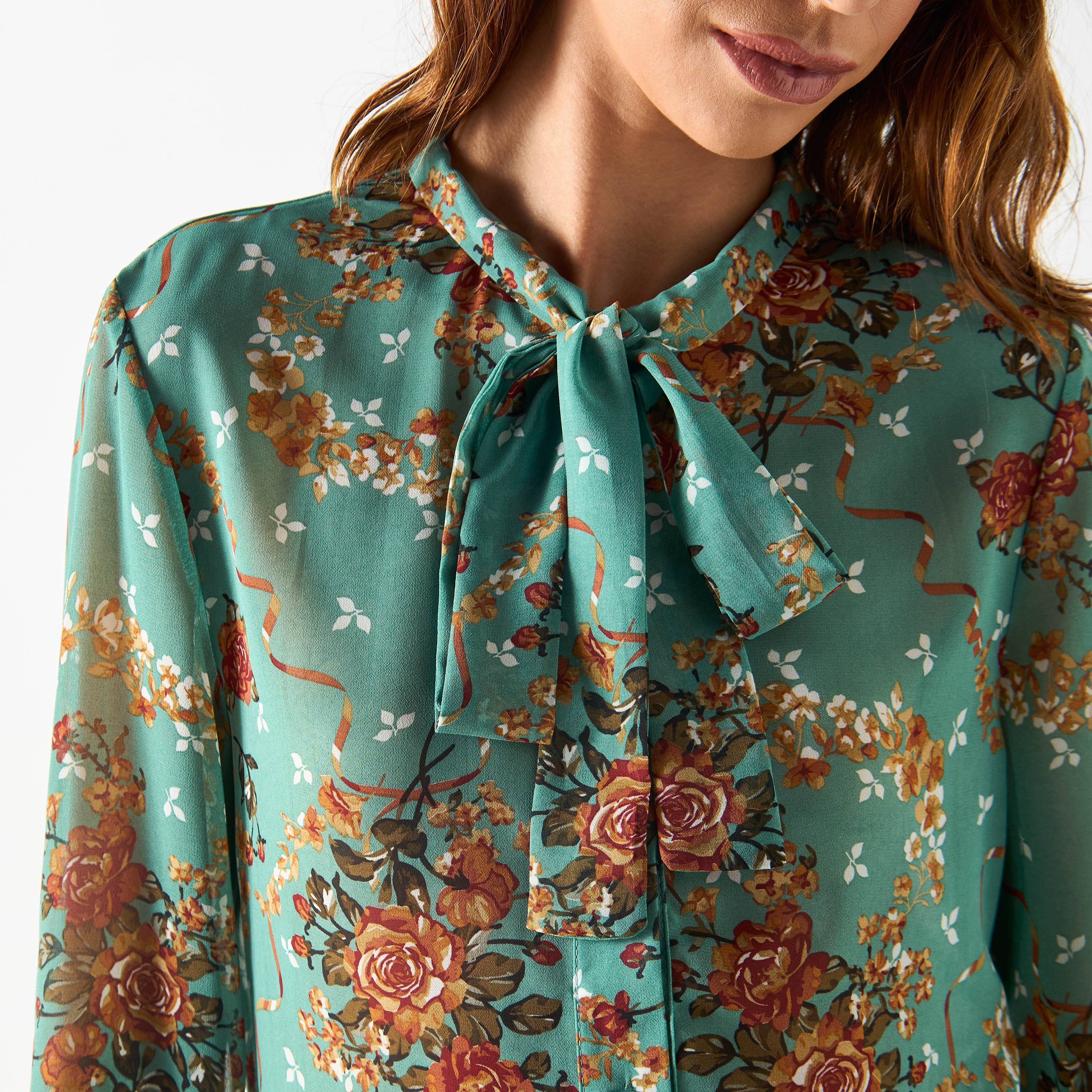 بلوزة بأكمام طويلة وفيونكة وطبعات زهرية تو إكستريمز-women-clothing-shirtsandblouses-blouses-image-15