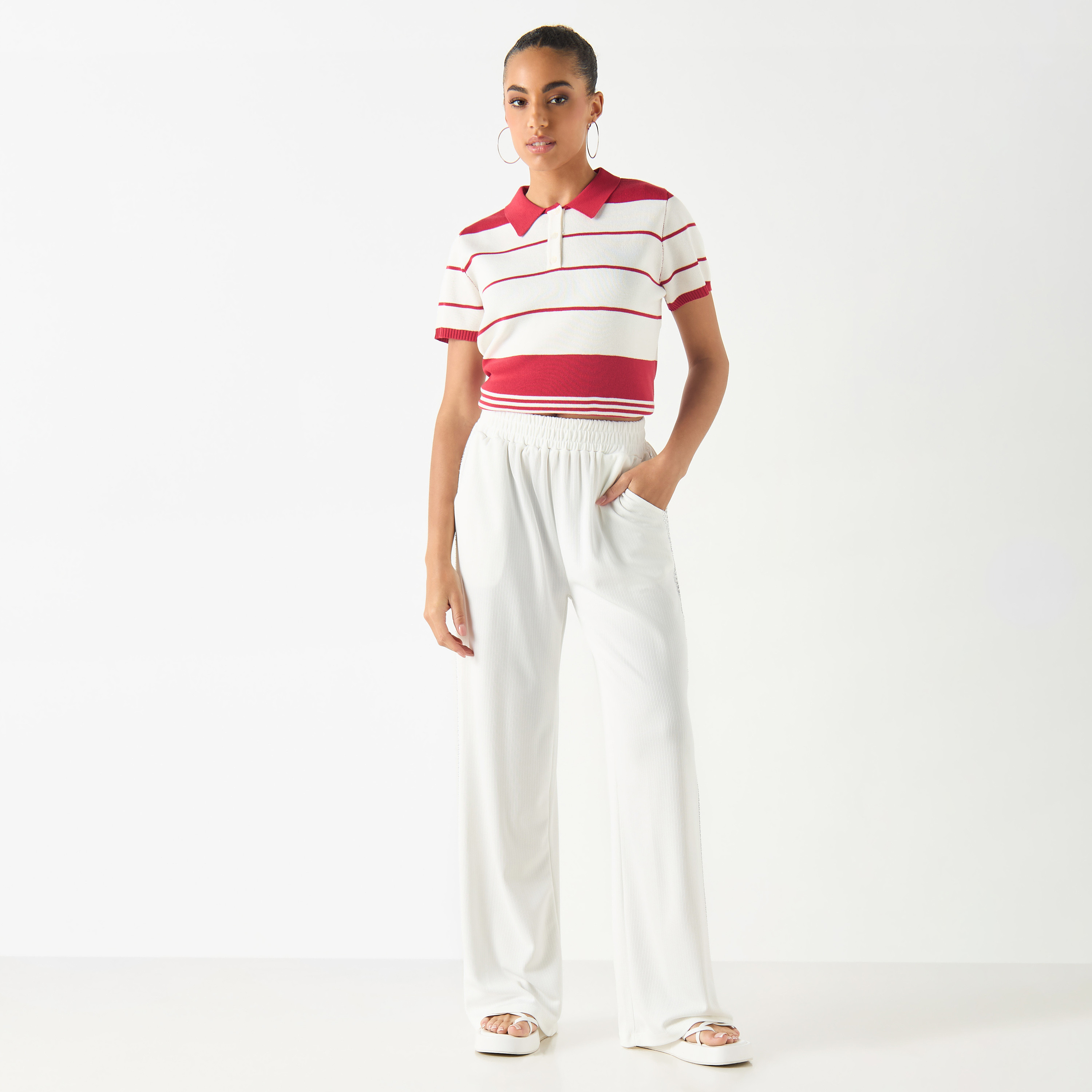 بنطلون بارز الملمس بجيوب وخصر مطاطي من توإكستريمز-women-clothing-trousers-image-6