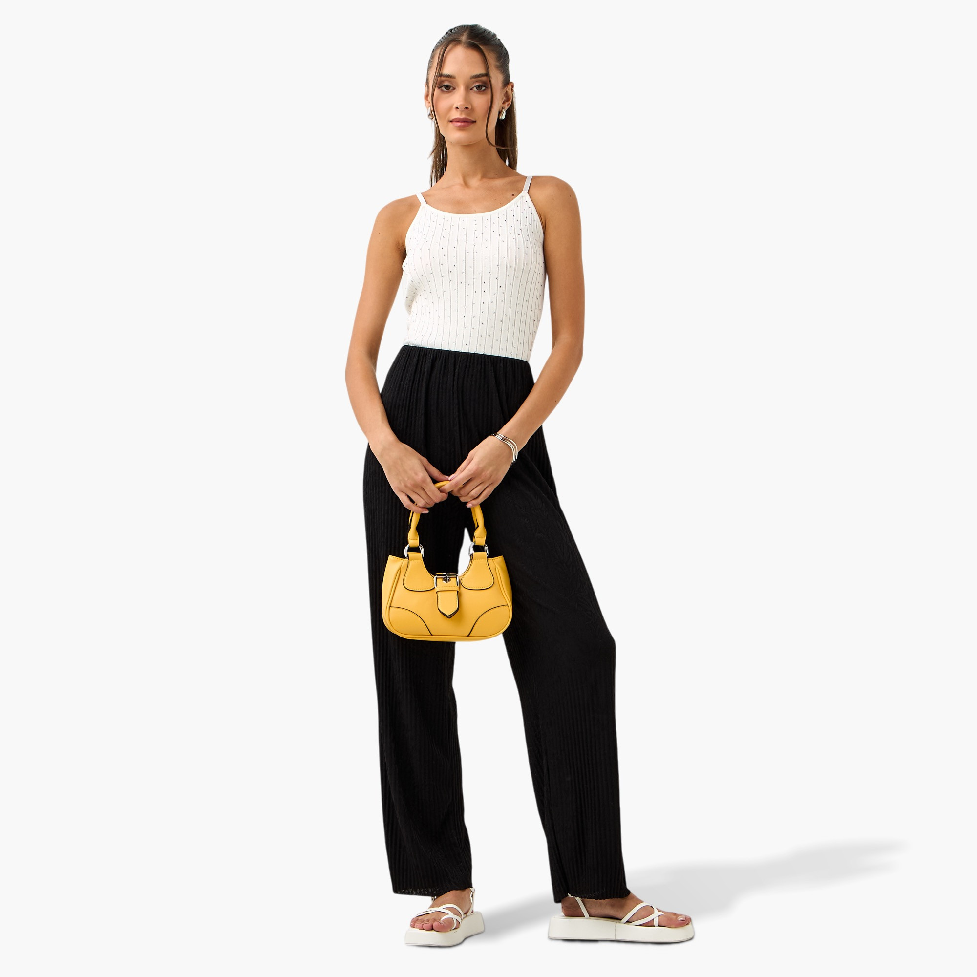 بلوزة قصيرة مزينة بحمالات رفيعة من تو إكستريمز-women-clothing-tshirts-image-2