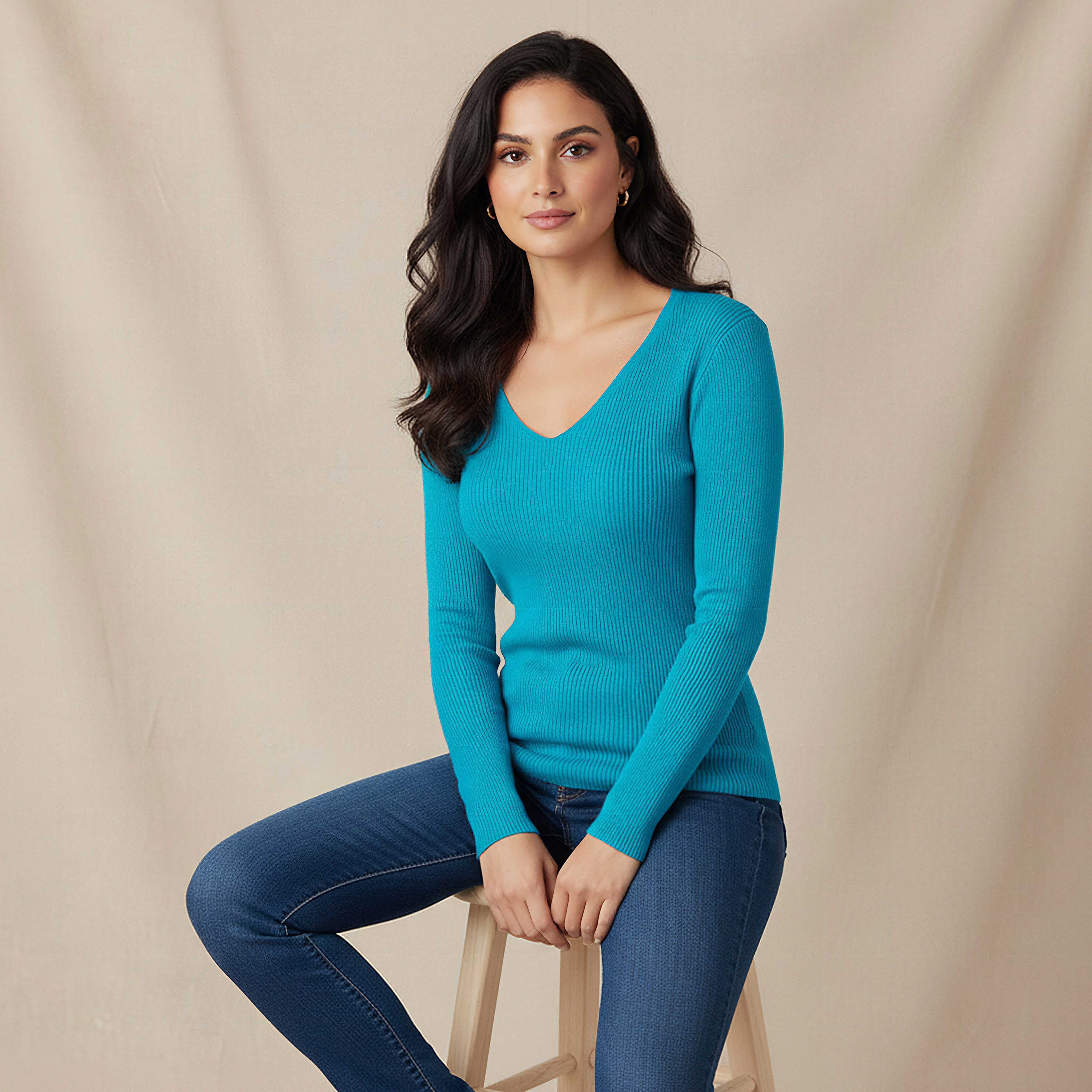 كنزة تريكو مضلعة بقصة عادية وياقة V من تو إكستريمز-women-winterwear-cardigansandjumpers-jumpers-image-15
