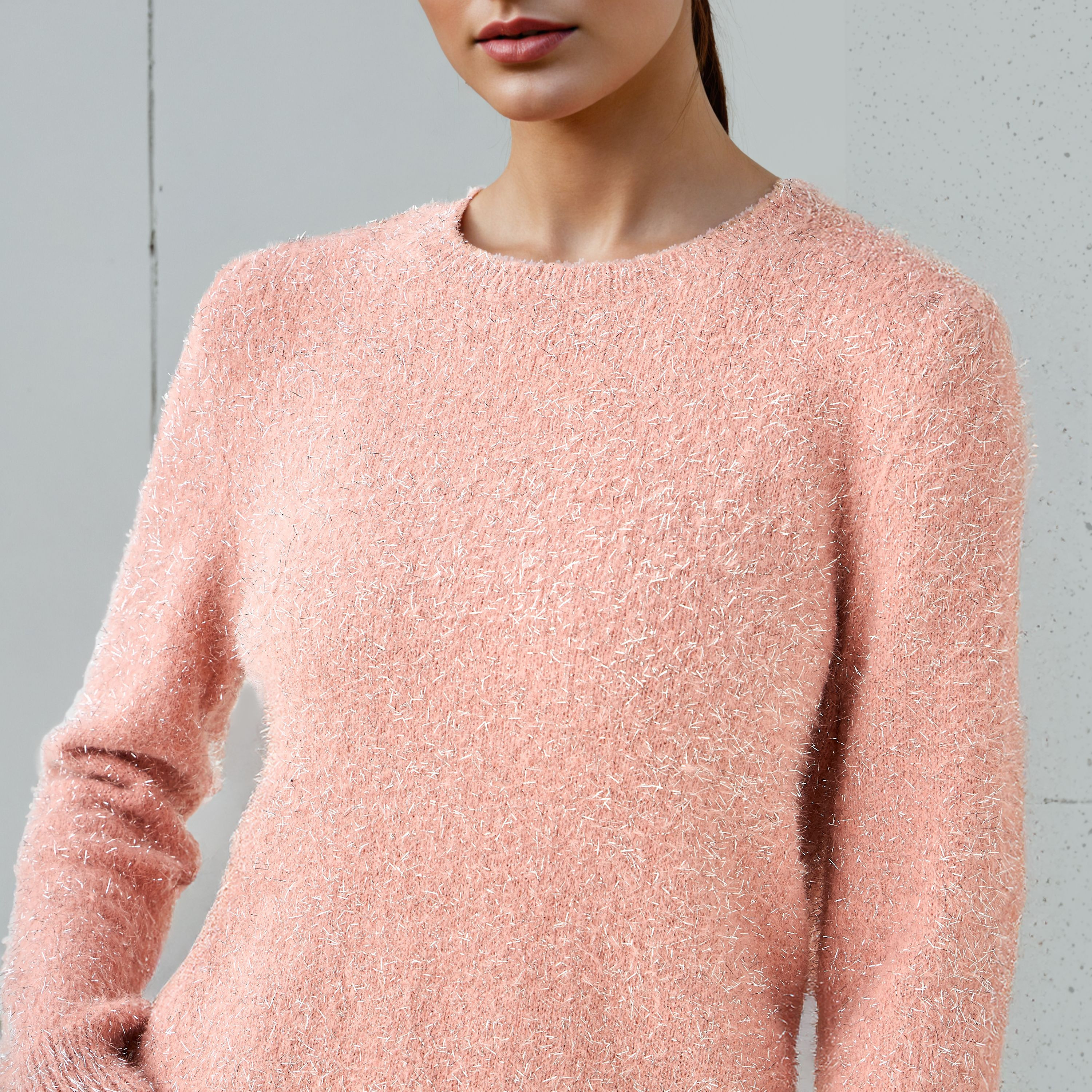 كنزة لوريكس مغطاة بالوبر مع أكمام طويلة من تو إكستريمز-women-clothing-cardigansandjumpers-jumpers-image-2