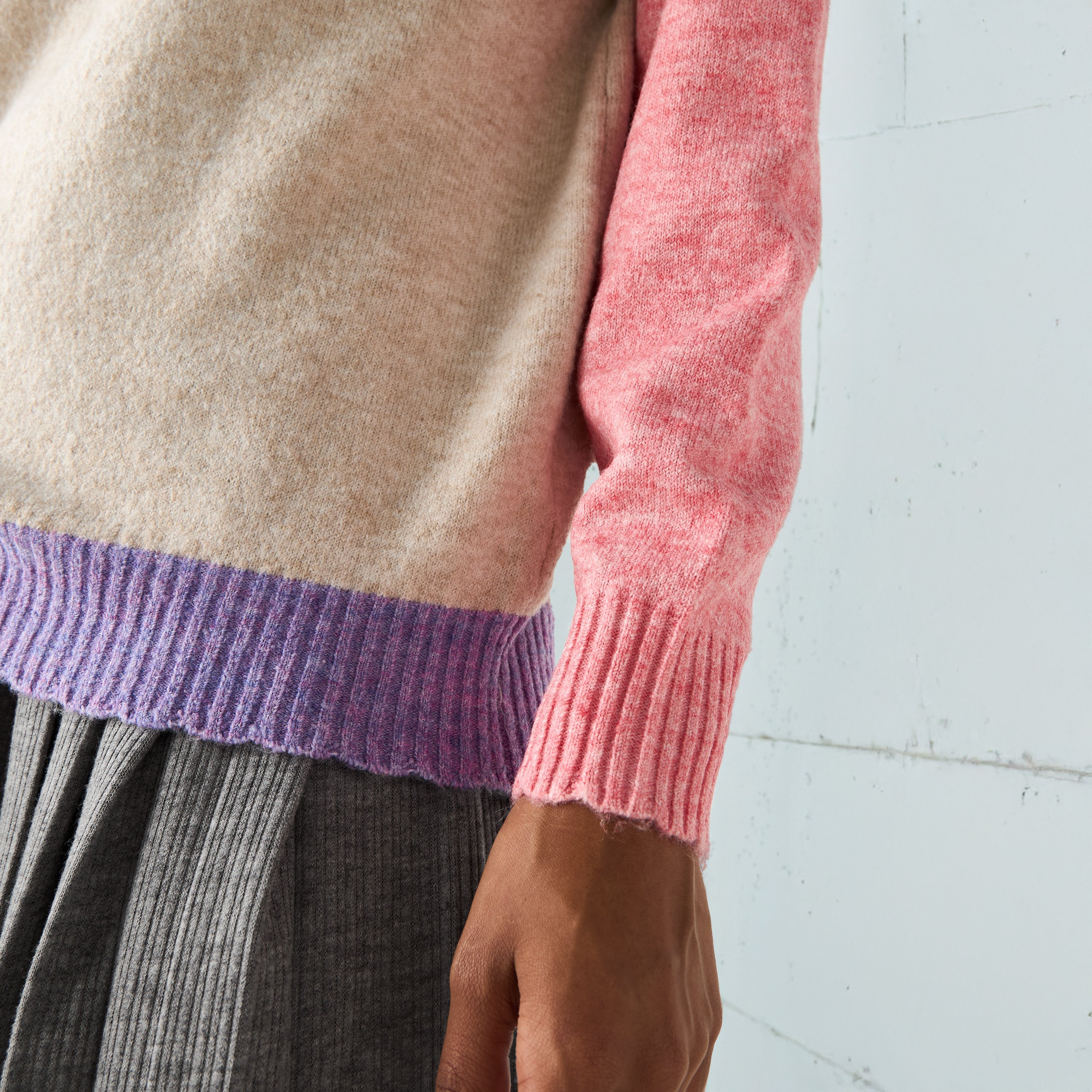 كنزة قوالب ملونة من تو إكستريمز-women-clothing-cardigansandjumpers-jumpers-image-1