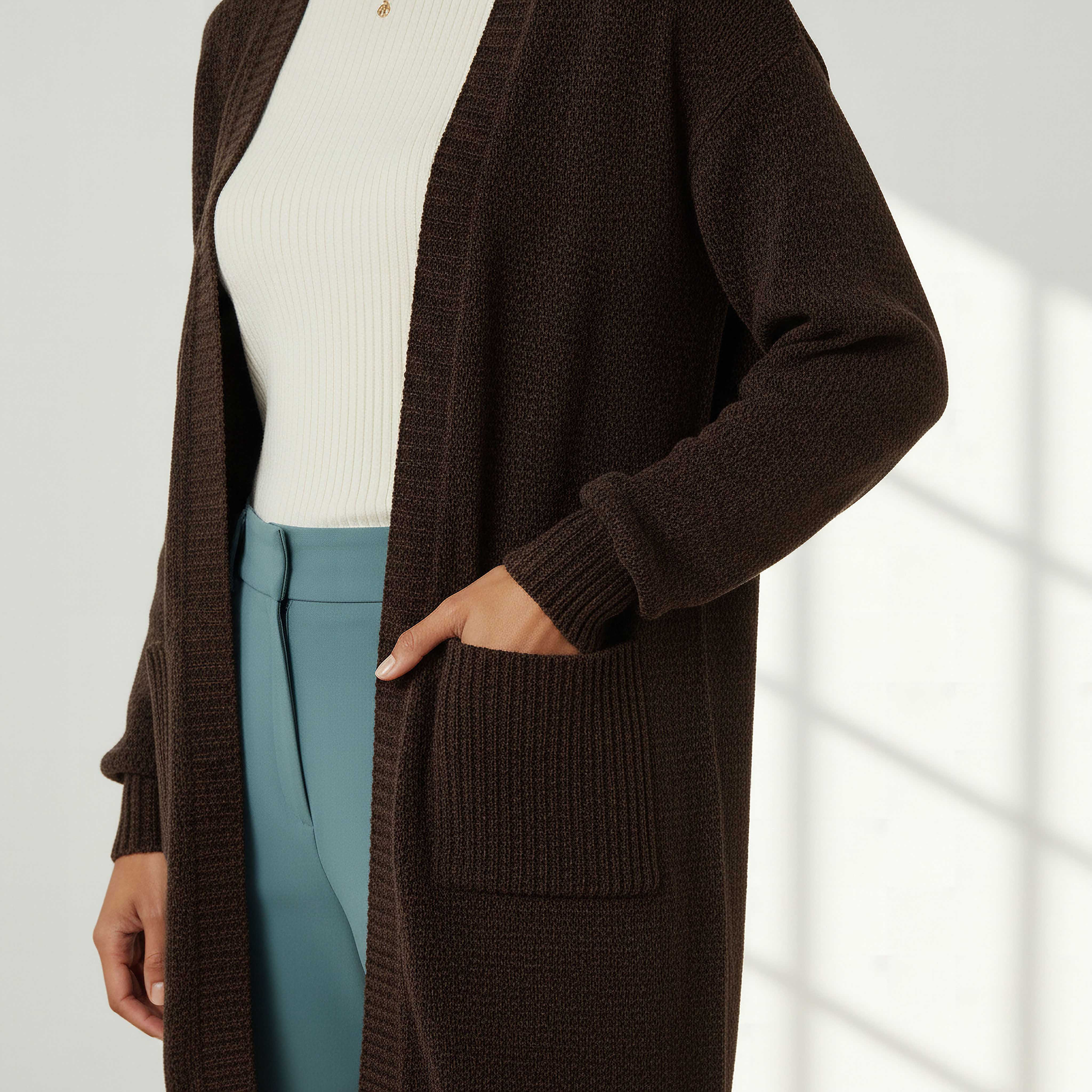 كارديجان شنيل طويل بمقدمة مفتوحة من تو إكستريمز-women-winterwear-cardigansandjumpers-cardigans-image-2