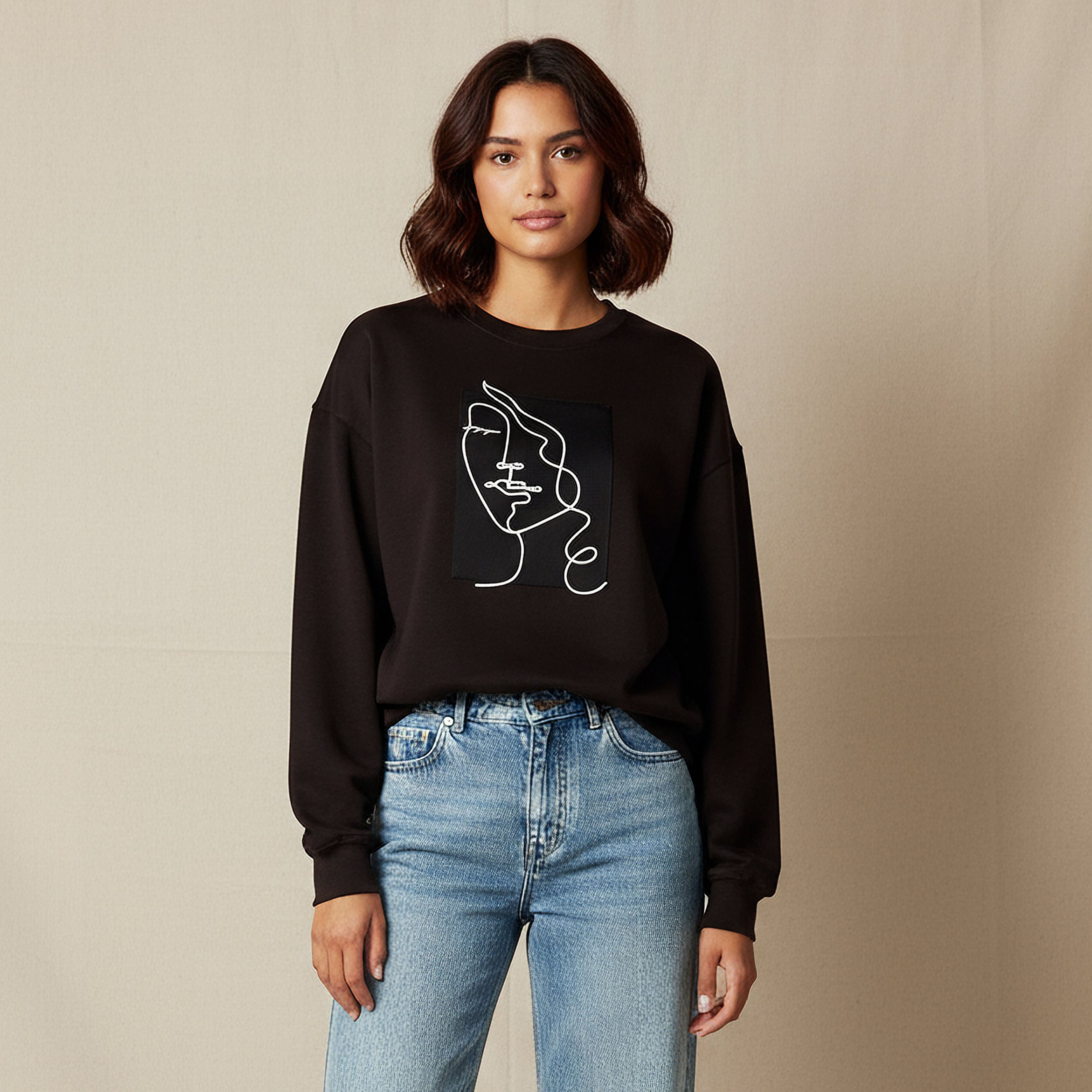 2Xtremz Regular Fit Sweatshirt with Applique-women-winterwear-hoodiesandsweatshirts-sweatshirts-image-1