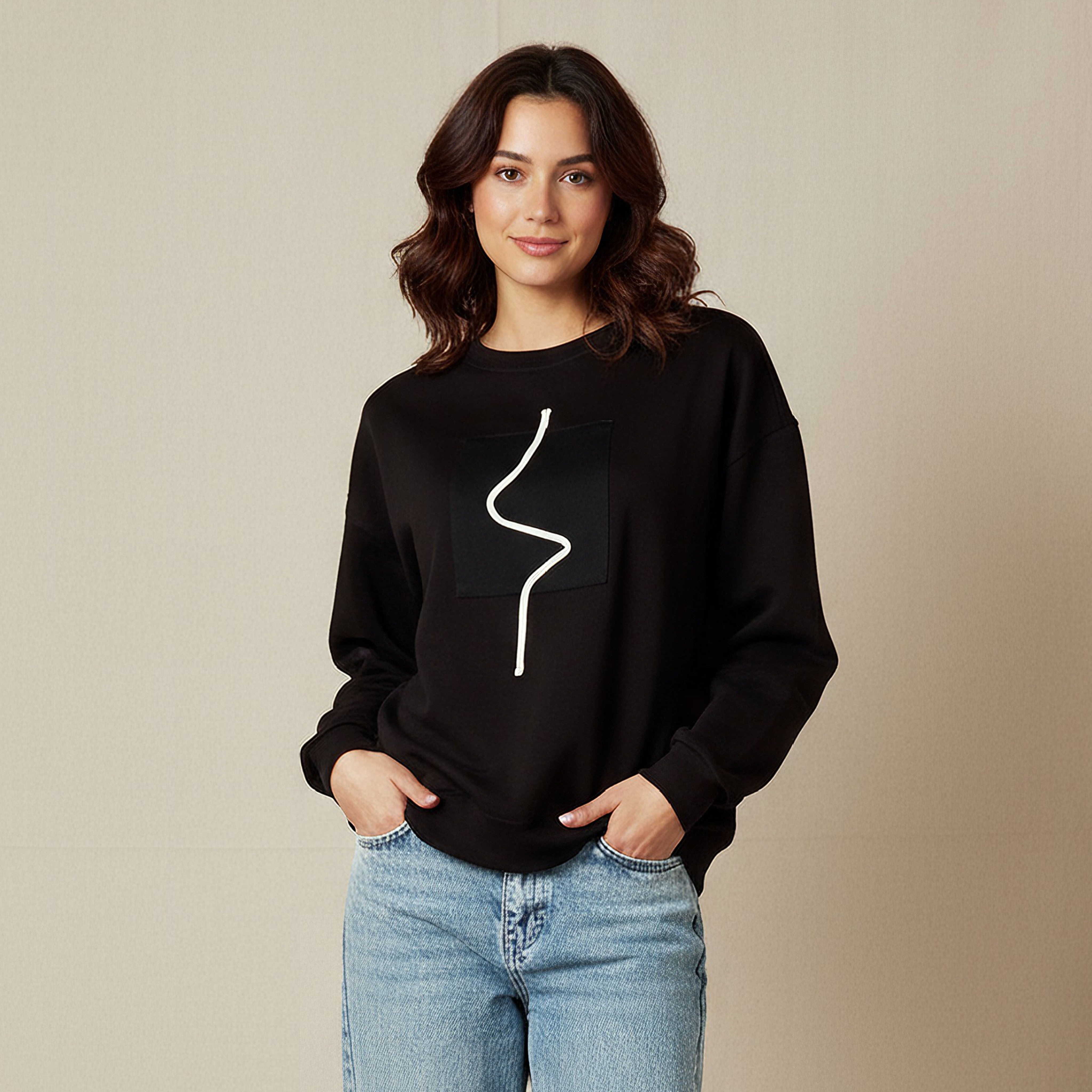 2Xtremz Regular Fit Sweatshirt with Applique-women-winterwear-hoodiesandsweatshirts-sweatshirts-image-1