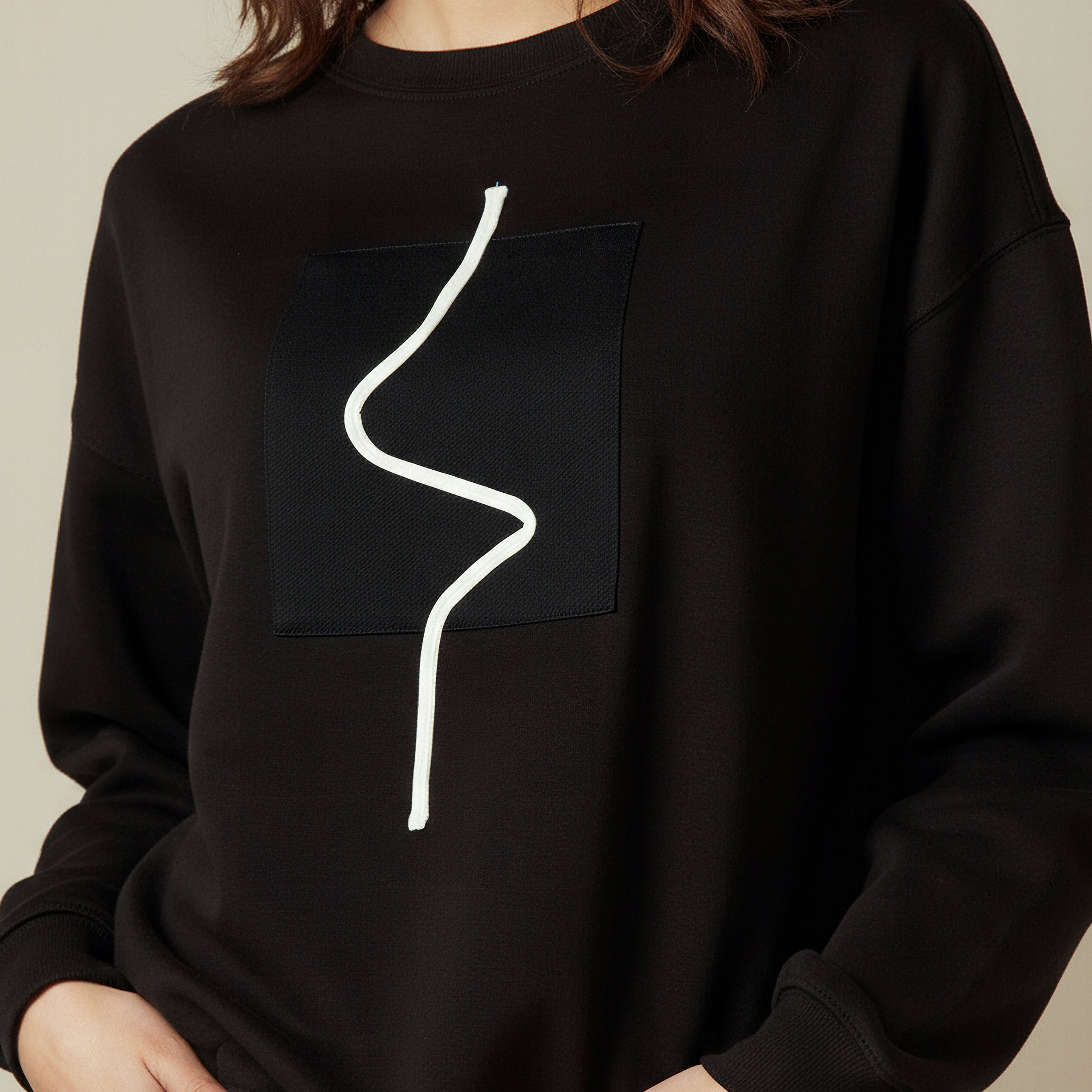 2Xtremz Regular Fit Sweatshirt with Applique-women-winterwear-hoodiesandsweatshirts-sweatshirts-image-4