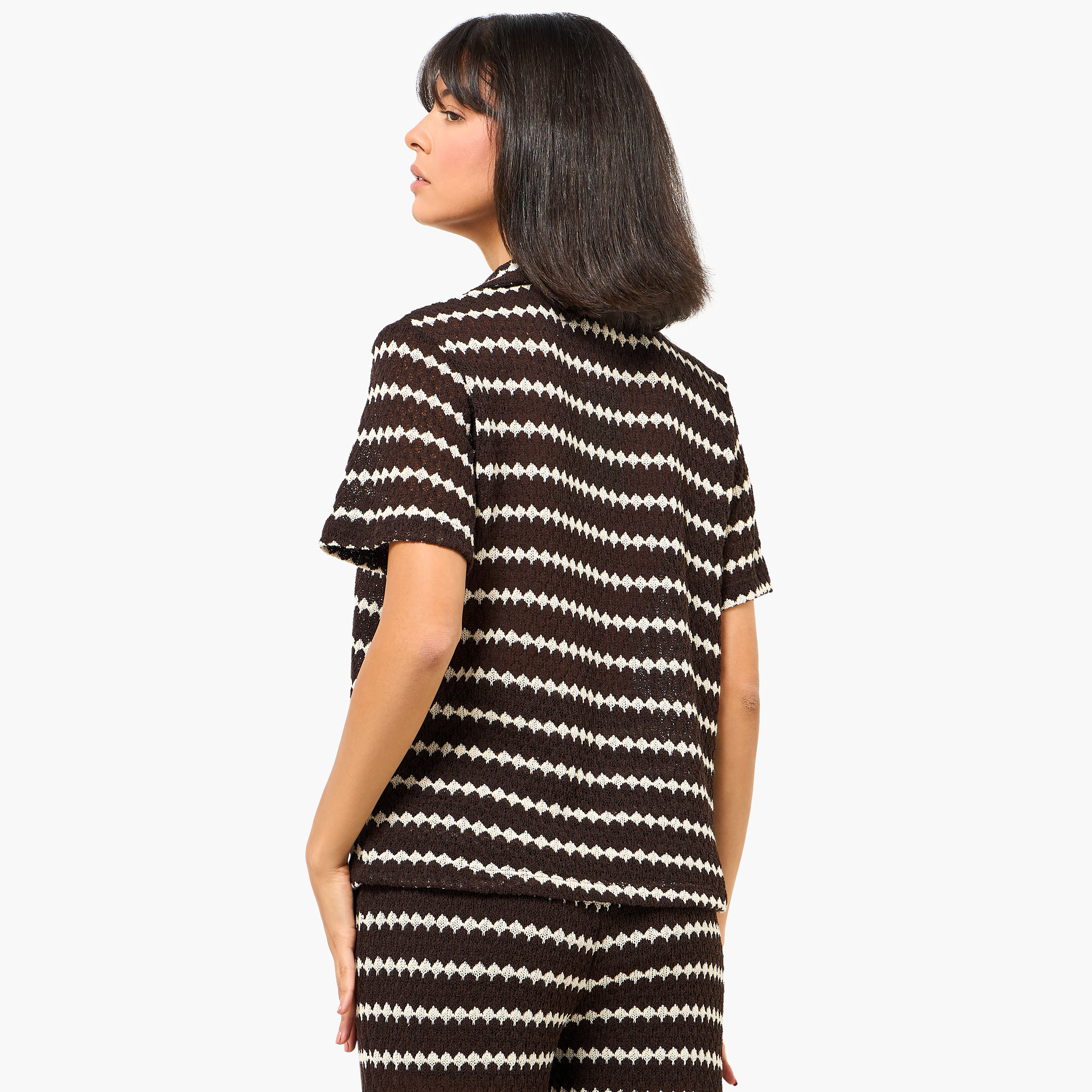 قميص بملمس بارز من 2 إكستريمز-women-clothing-shirtsandblouses-shirts-image-4