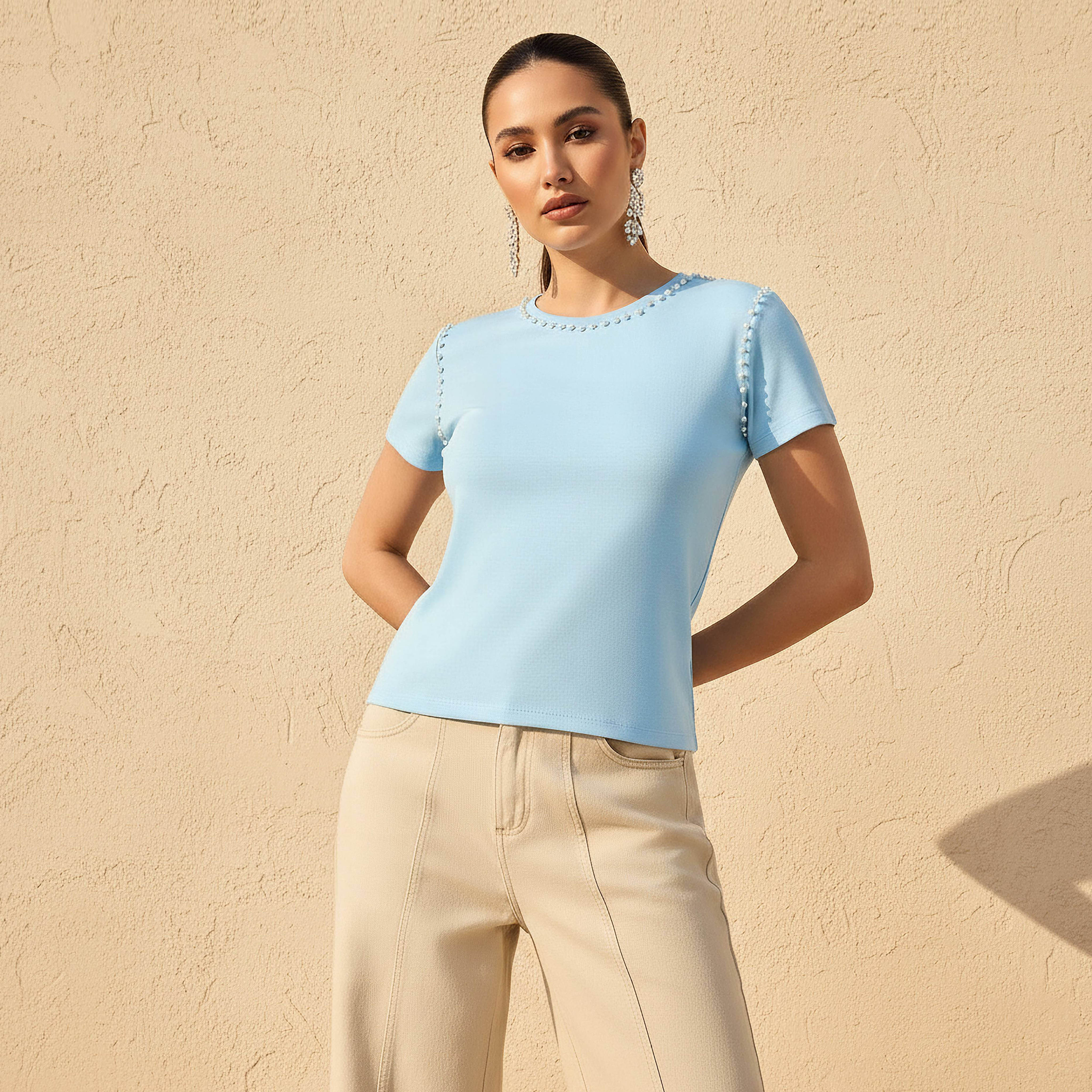 تيشيرت بتزيينات لؤلؤ من تو إكستريمز-women-clothing-tshirts-image-1