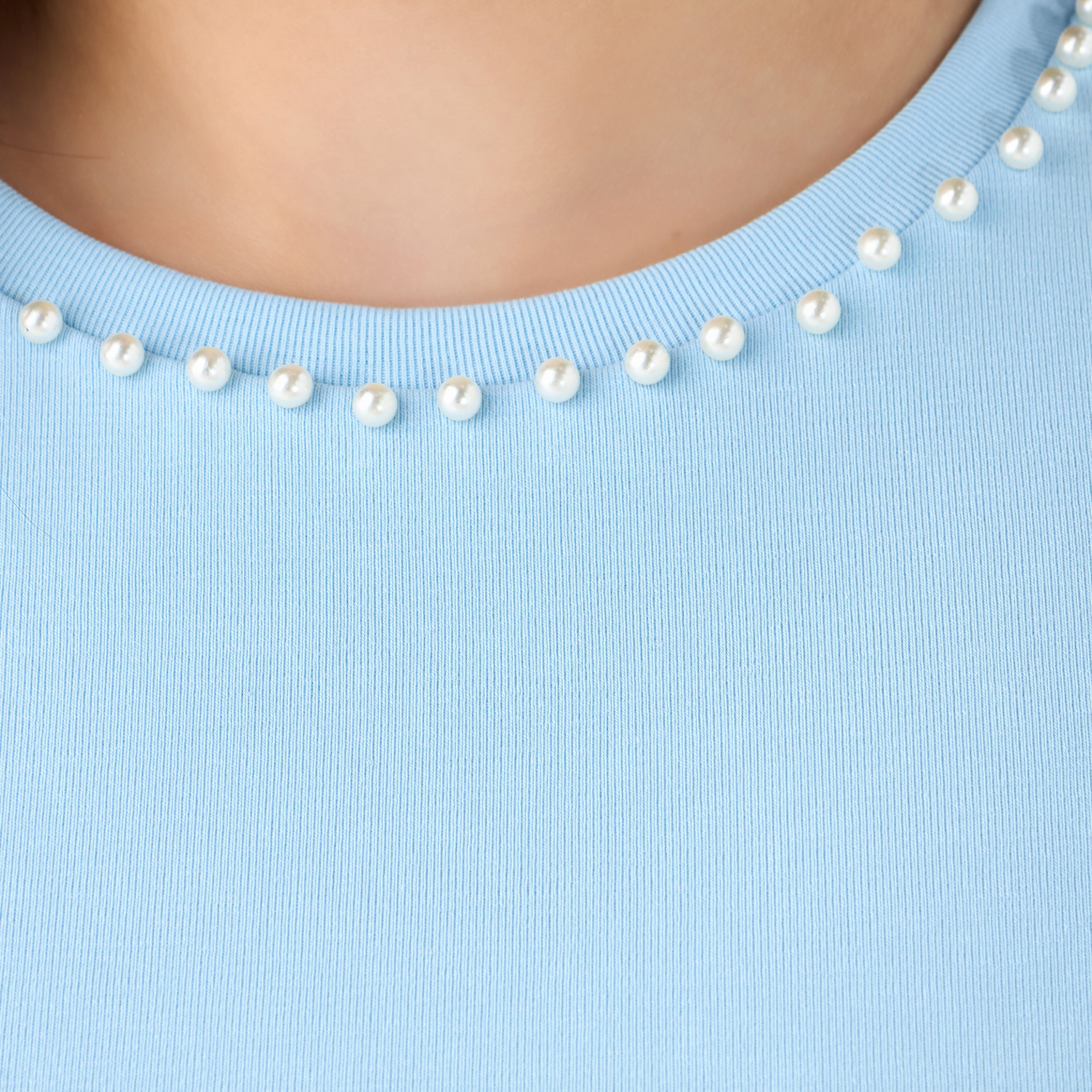 تيشيرت بتزيينات لؤلؤ من تو إكستريمز-women-clothing-tshirts-image-2