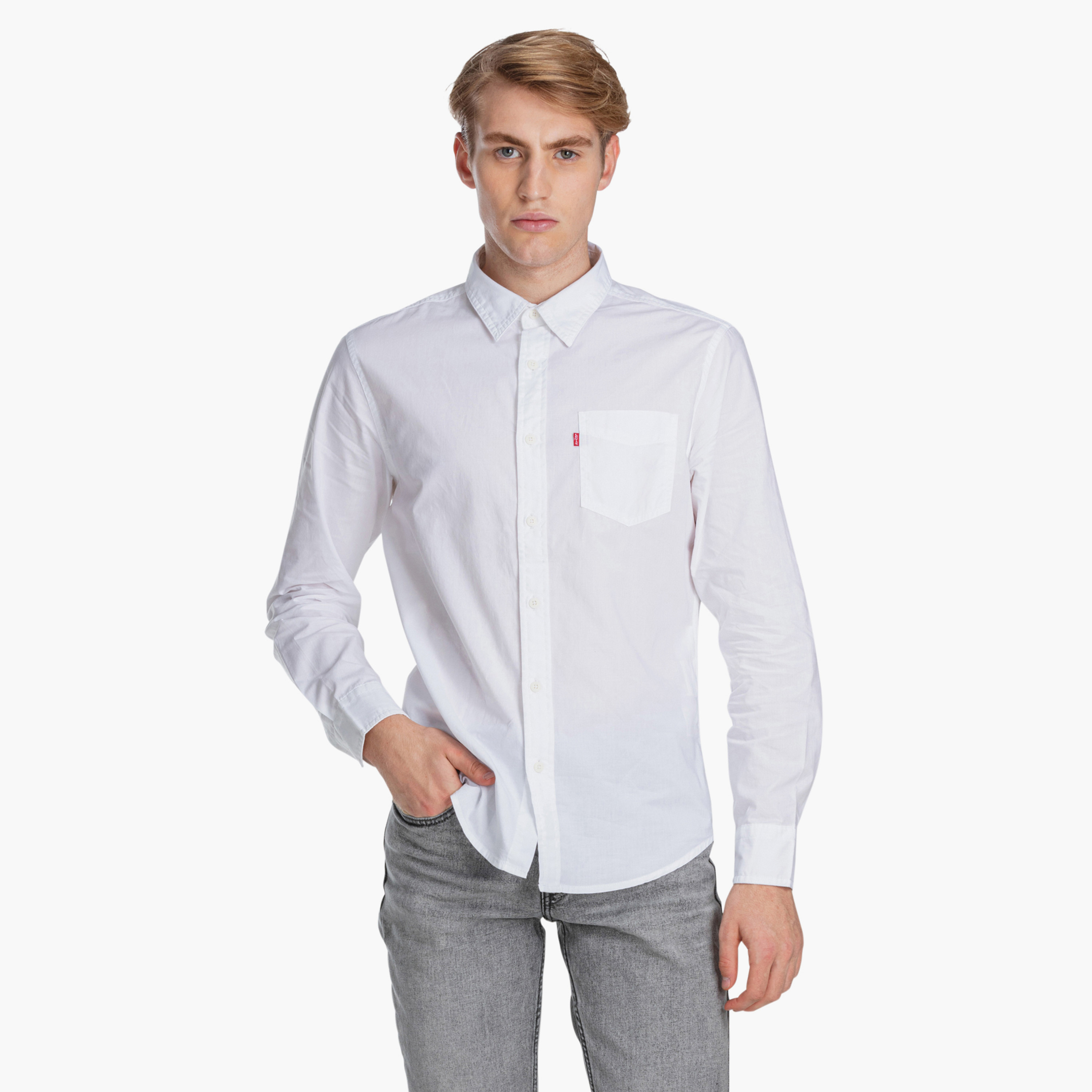 قميص من ليفايز سادة بياقة وأكمام طويلة مع جيب باتش-men-clothing-shirts-image-1