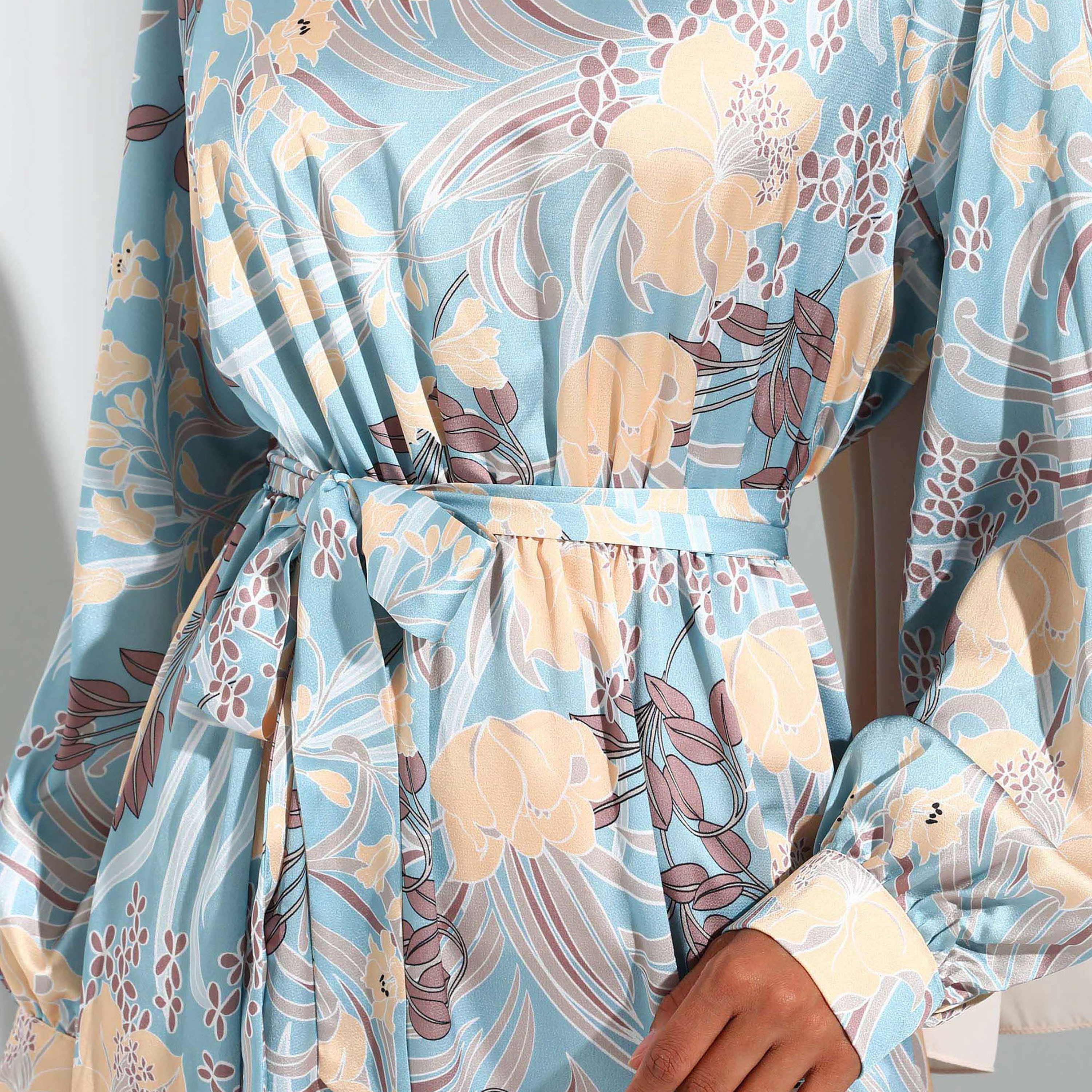 فستان مودانيسا مطبوع برقبة دائرية ورباط أمامي مع حزام-women-clothing-dresses-image-3