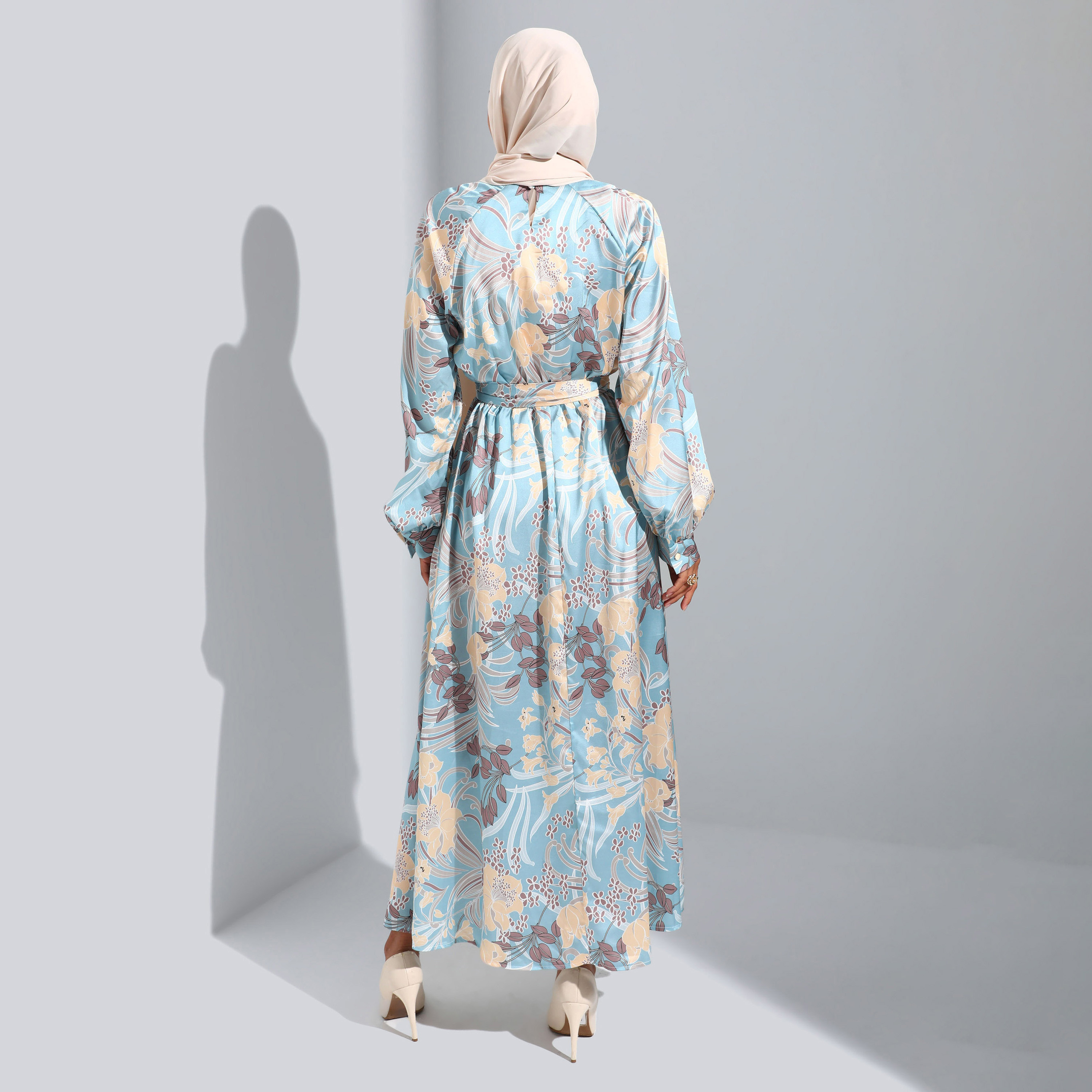 فستان مودانيسا مطبوع برقبة دائرية ورباط أمامي مع حزام-women-clothing-dresses-image-4