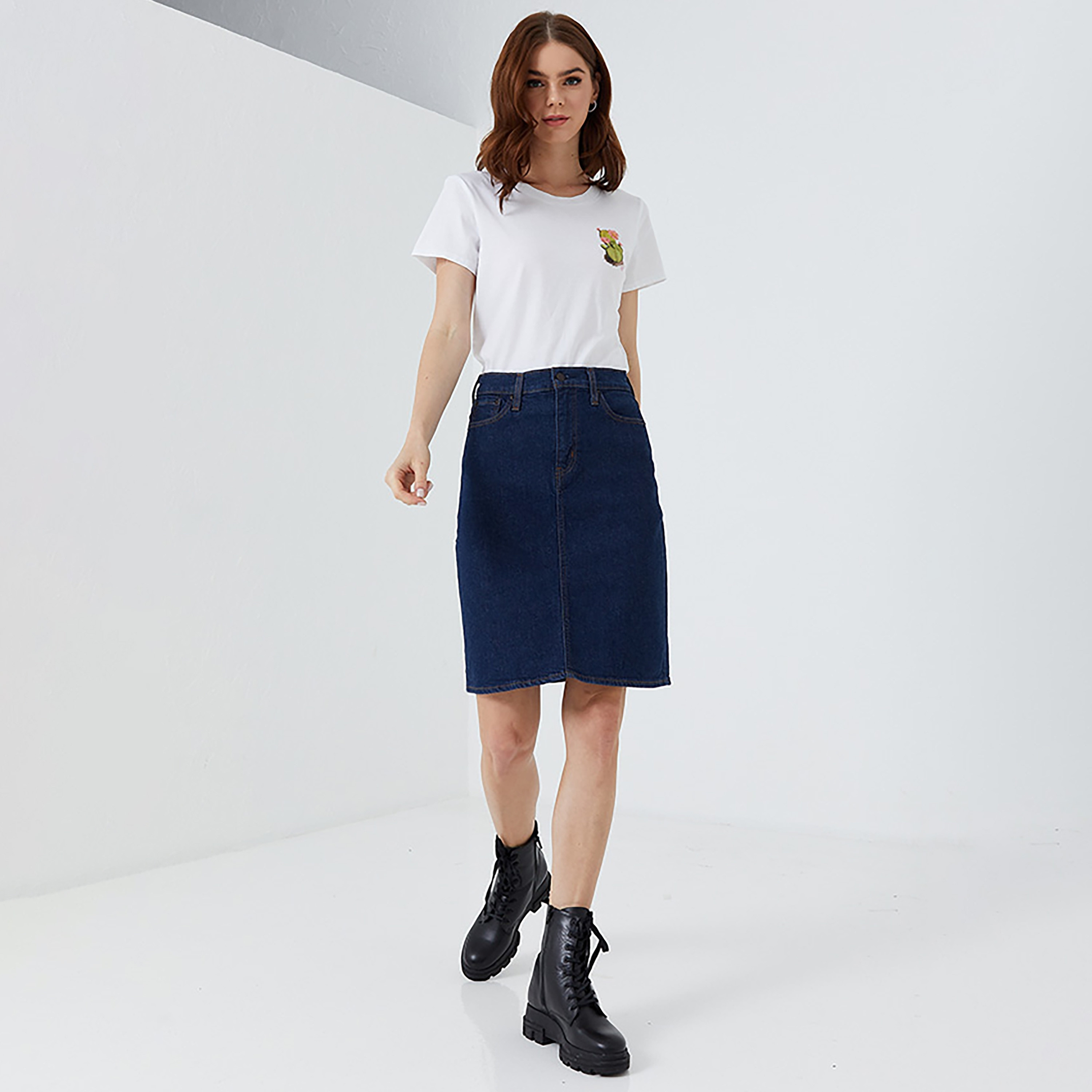 Levi's Plain High Rise Button Women's Knee Length Denim Skirt-women-clothing-bottoms-skirts-image-2