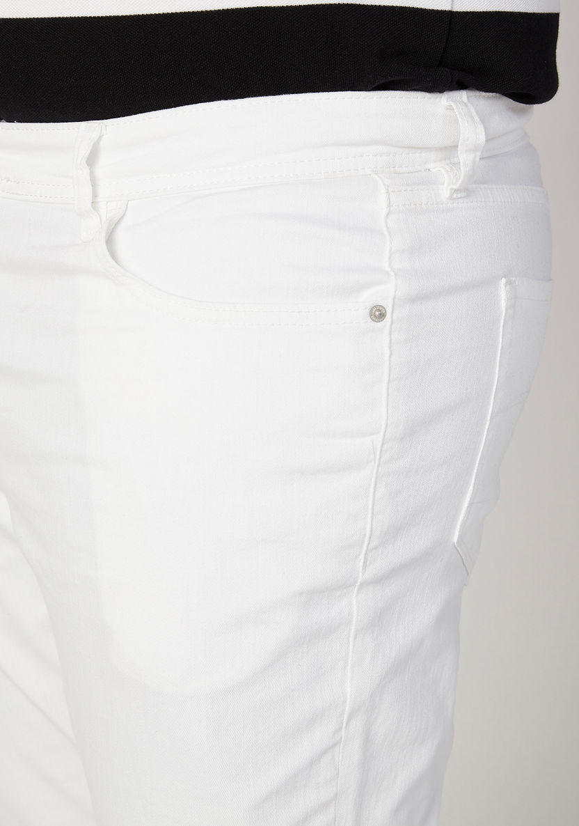 بنطال جينز سادة بجيوب وحلقات للحزام من لي كوبر-%D8%AC%D9%8A%D9%86%D8%B2-image-2