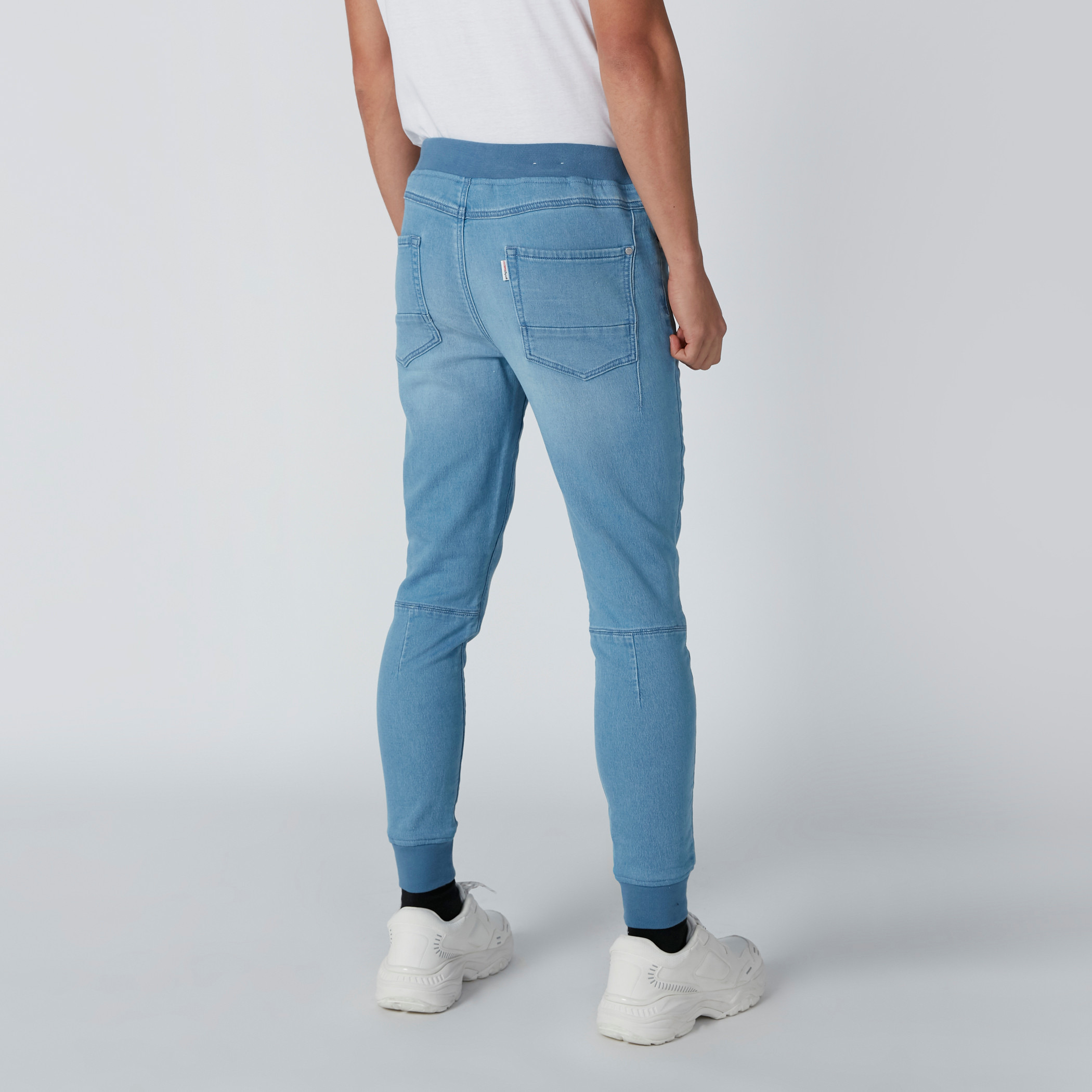 بنطال رياضي دينم بجيوب ورباط من لي كوبر-men-clothing-bottoms-joggers-image-2