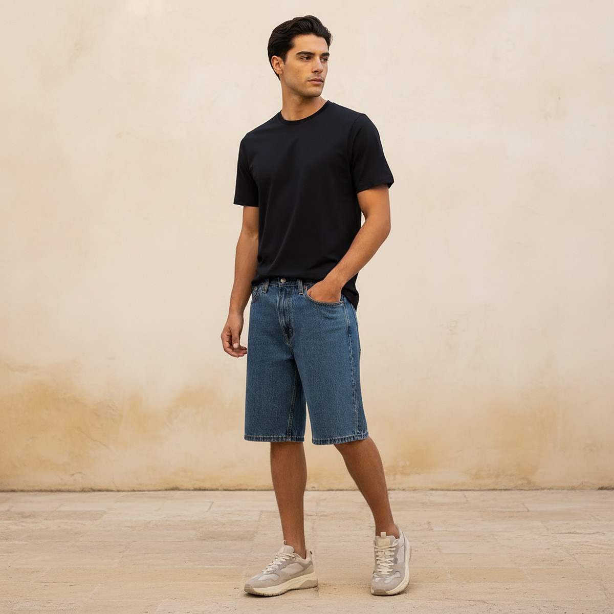 Plain Slim Fit Round Neck T-shirt with Short Sleeves-men-clothing-tshirtsandpolos-tshirts-image-3