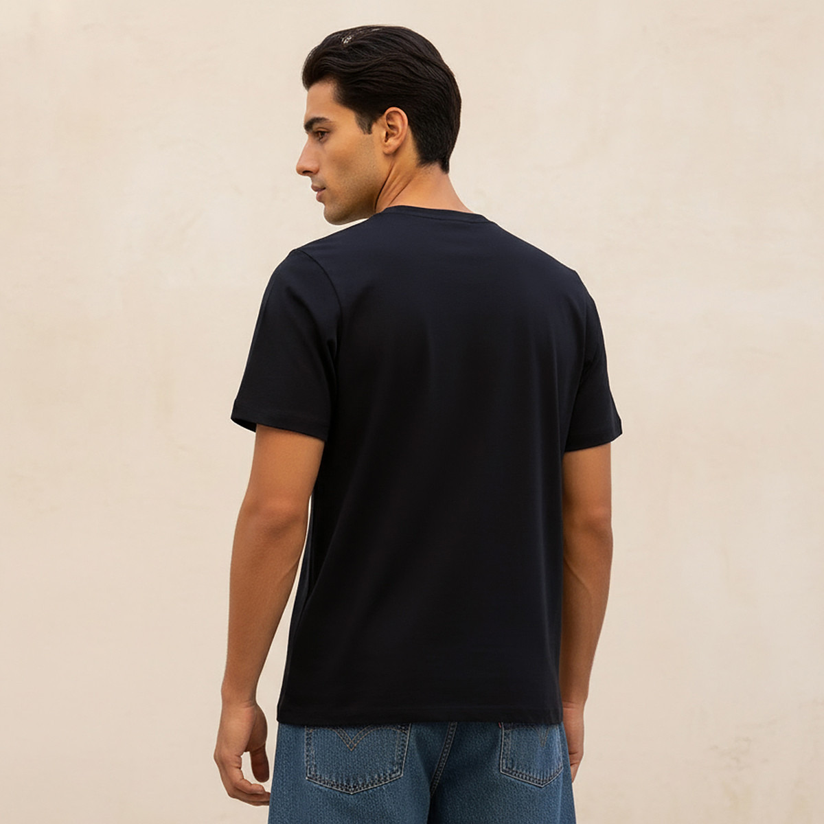Plain Slim Fit Round Neck T-shirt with Short Sleeves-men-clothing-tshirtsandpolos-tshirts-image-4