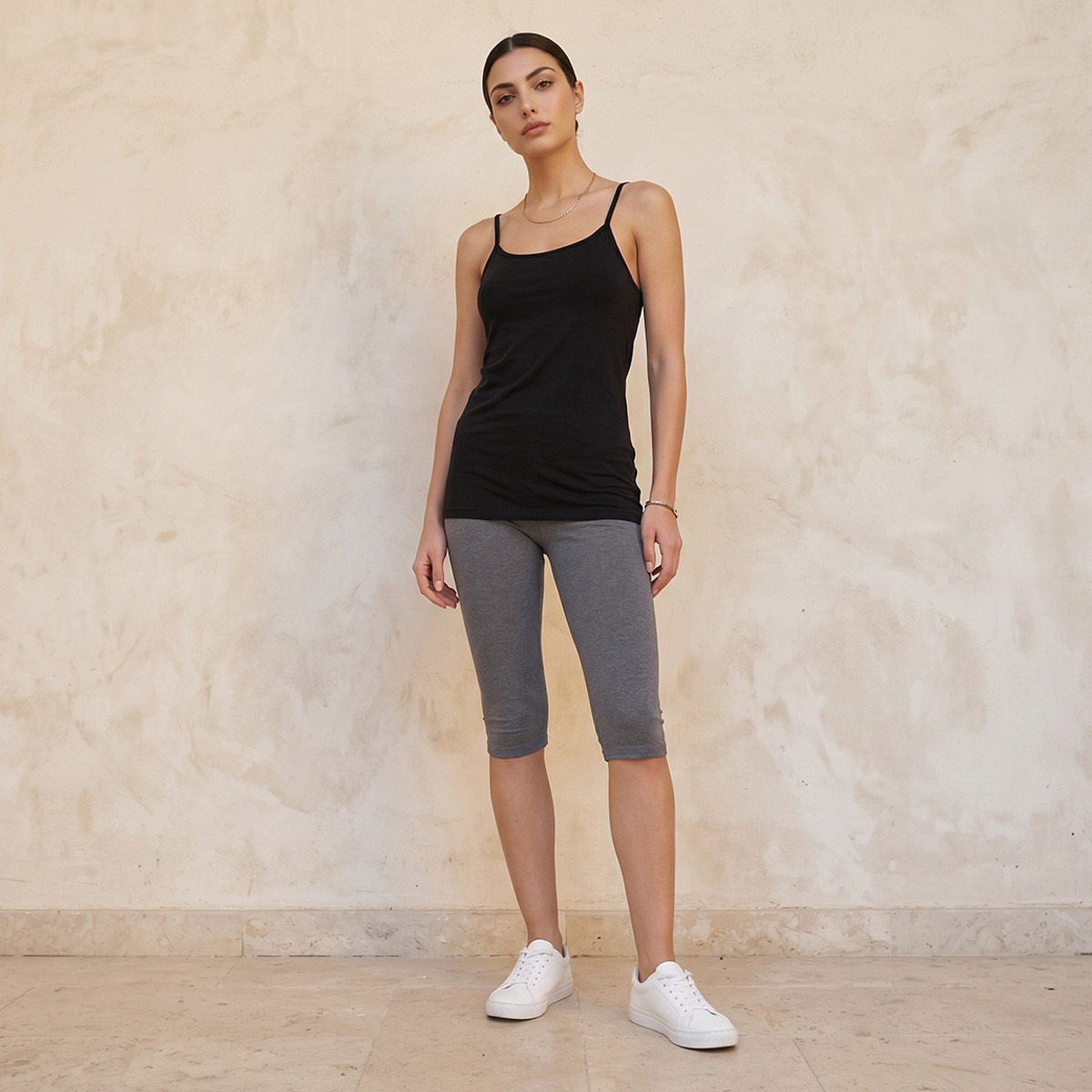 بلوزة كامي قطن مضاد للبكتيريا بقصّة عادية من سبلاش بيزيكس-women-clothing-tshirts-image-3