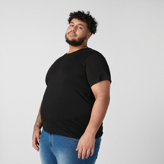 Plus Size Solid T-shirt with Round Neck and Short Sleeves