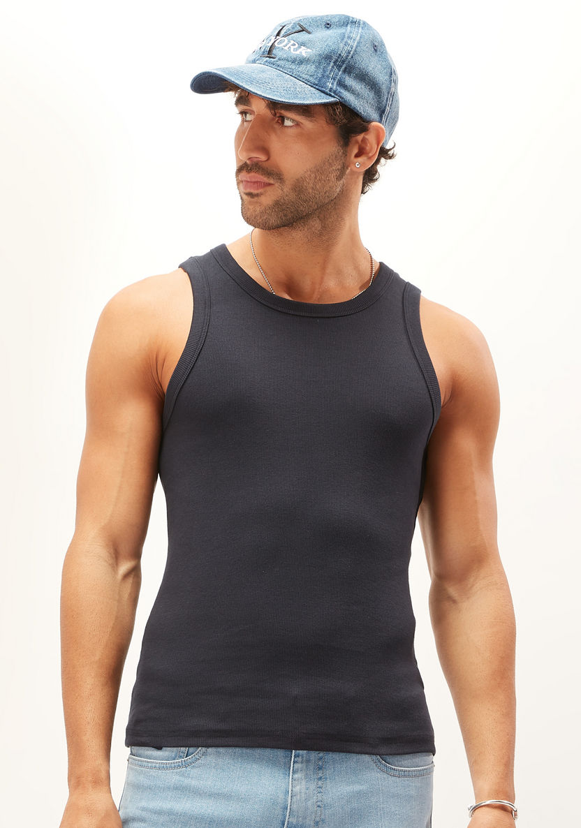 Textured Sleeveless Vest with Scoop Neck-Vests-image-1