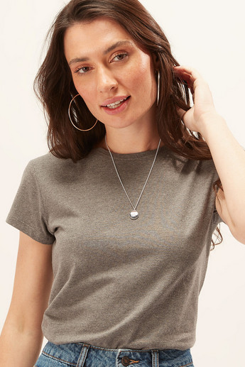 Plain Top with Round Neck and Cap Sleeves