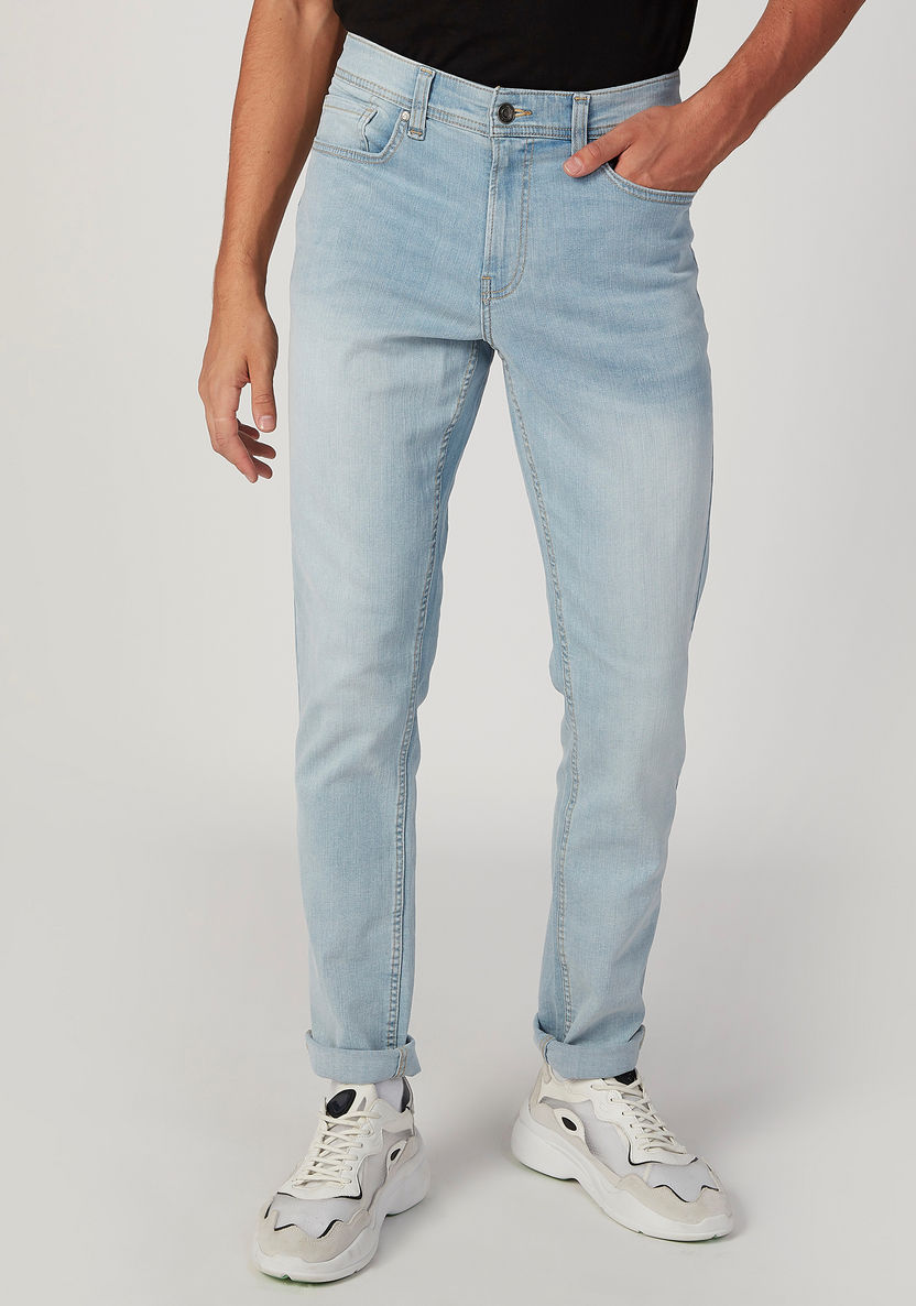Buy Men's Slim Fit Plain Mid Waist Jeans with Pocket Detail Online ...