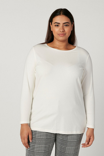Plain Top with Round Neck and Long Sleeves