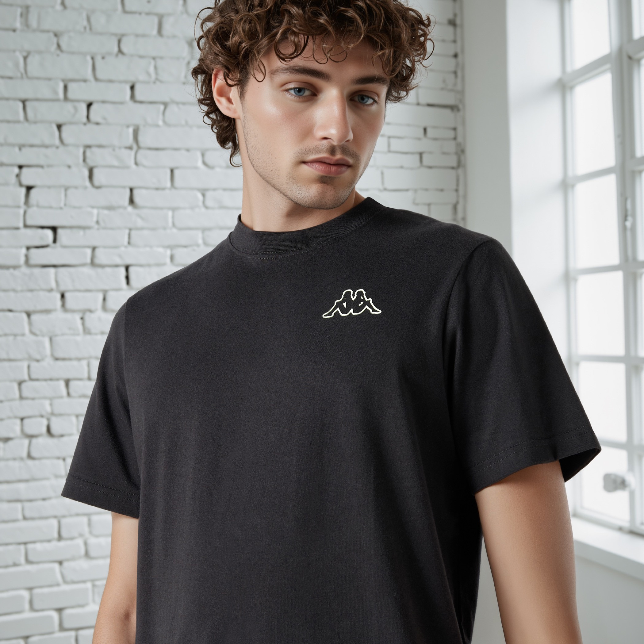Kappa Relaxed Fit Crew Neck T-shirt with Short Sleeves-men-clothing-sportswearandactivewear-tshirtsandpolos-image-4