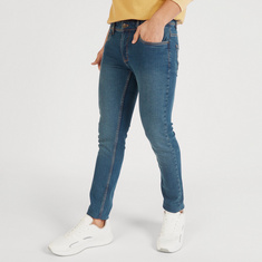 Solid Slim Fit Denim Jeans with Pockets and Button Closure