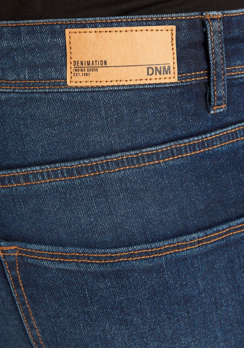 بنطلون جينز سادة بقصّة سليم وجيوب وزر إغلاق-%D8%AC%D9%8A%D9%86%D8%B2-image-4
