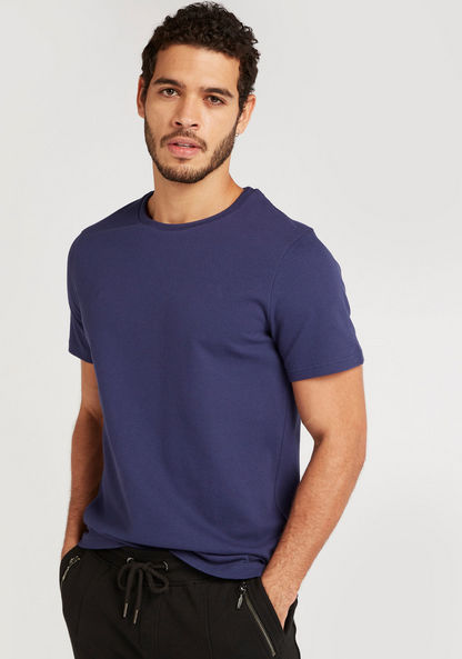 Iconic Textured T-shirt with Crew Neck and Short Sleeves-T Shirts-image-0