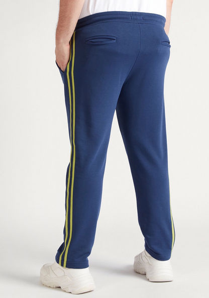 Plus Size Solid Joggers with Drawstring Closure and Pockets-Joggers-image-3