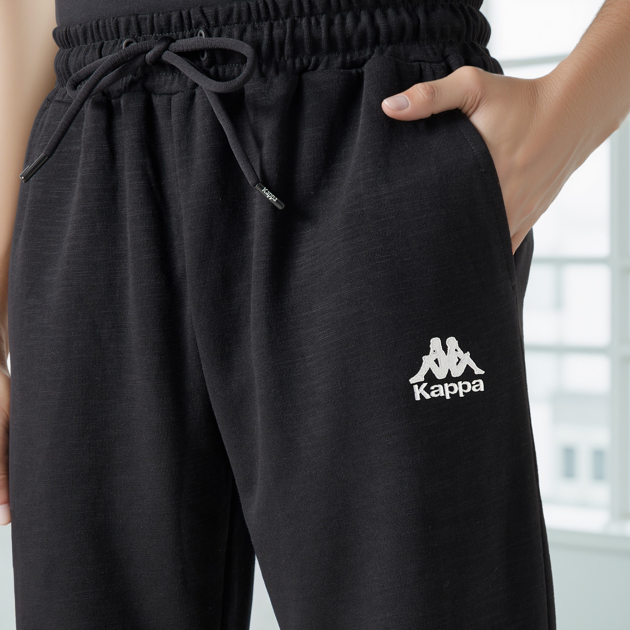 Kappa Relaxed Fit Logo Detail Joggers with Drawstring Closure and Pockets-men-clothing-sportswearandactivewear-bottoms-joggers-image-4