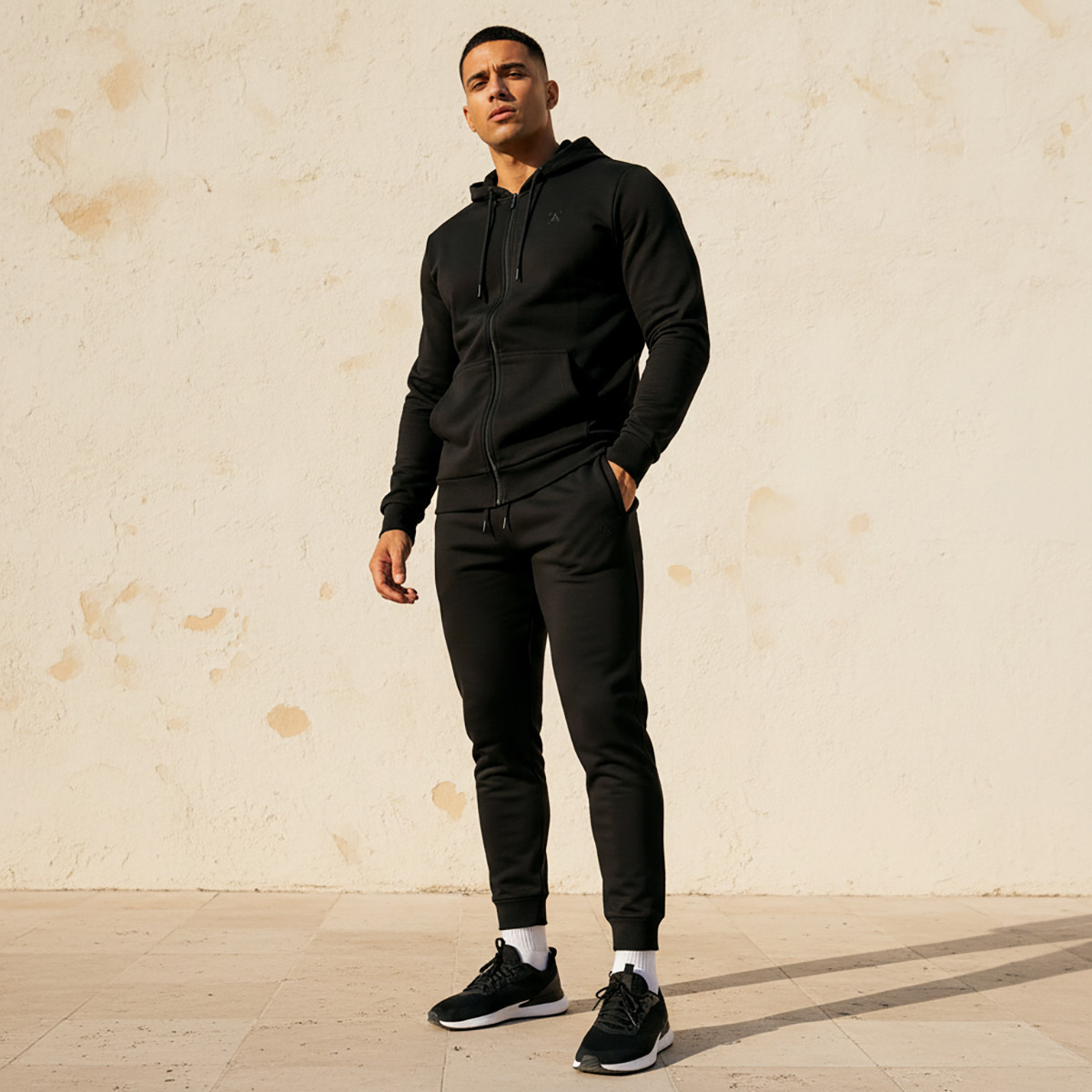 Joggers with Drawstring Closure and Pockets-men-clothing-sportswearandactivewear-tracksuits-image-3