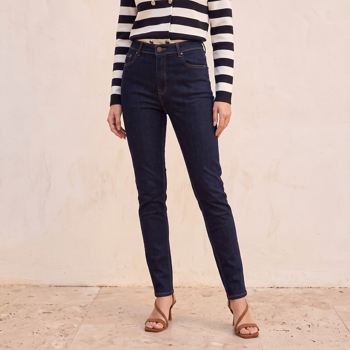 بنطلون جينز بخصر مرتفع من سبلاش-women-clothing-bottoms-jeans-image-1