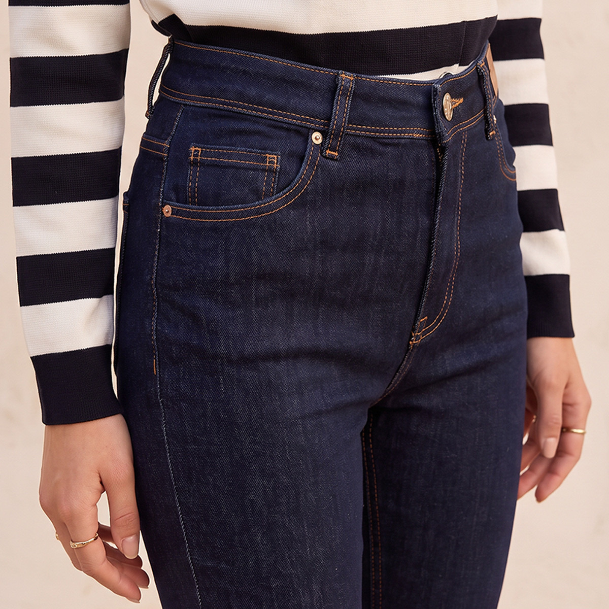 بنطلون جينز بخصر مرتفع من سبلاش-women-clothing-bottoms-jeans-image-4